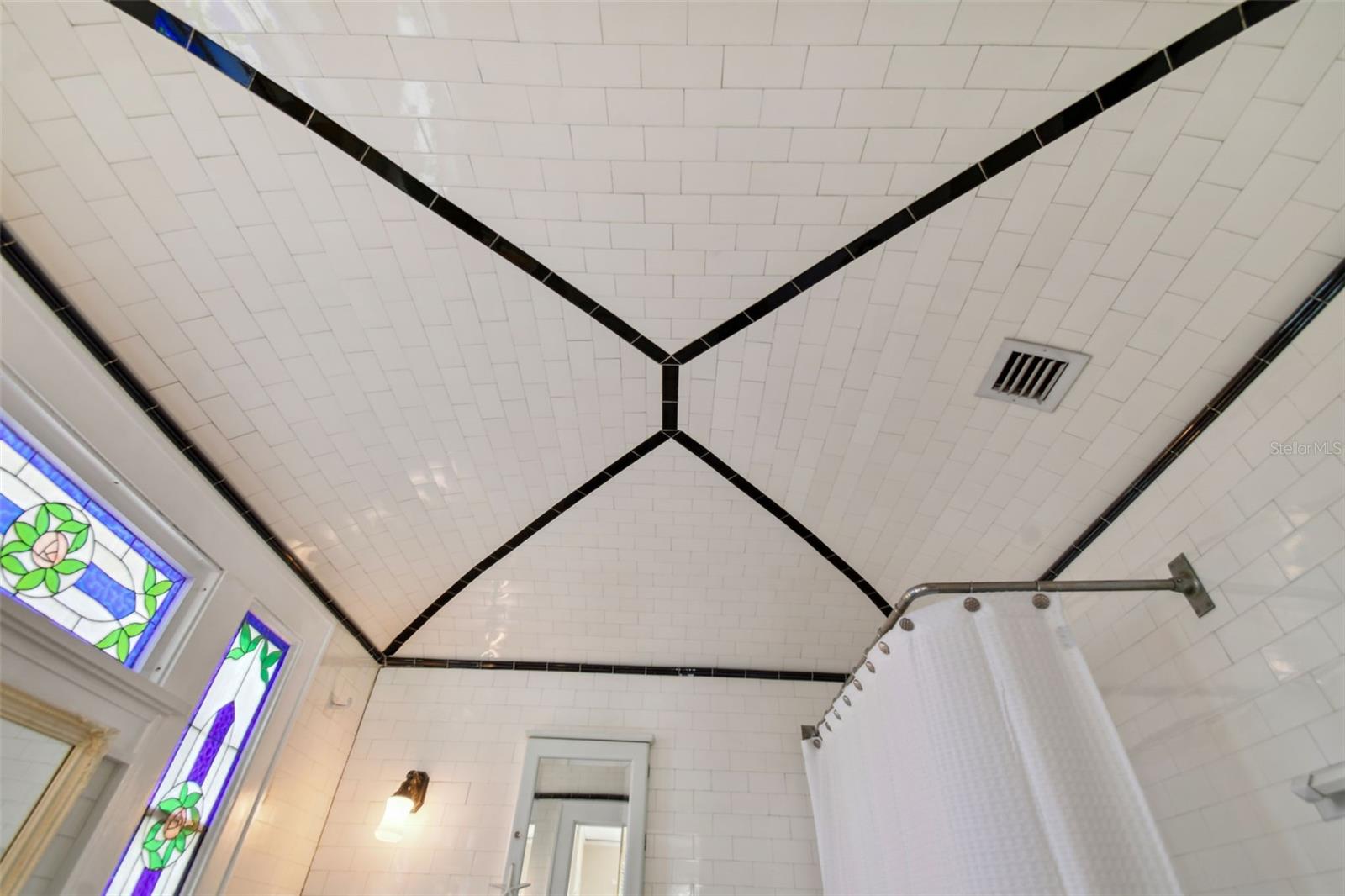 2240 COFFEE POT BLVD NE