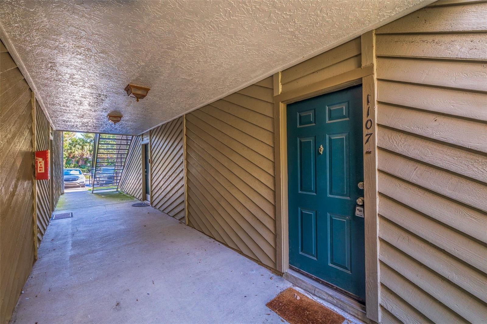 9100 DR MARTIN LUTHER KING JR ST N #1107