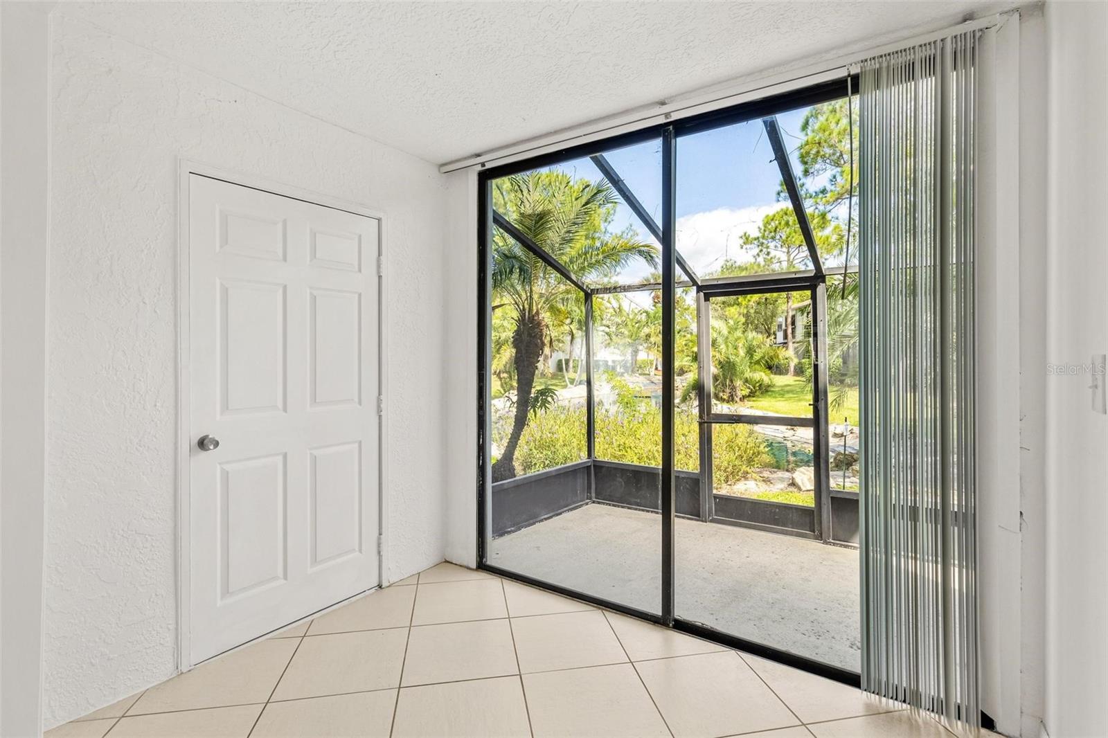 1998 BLUE HAWK CT #1614