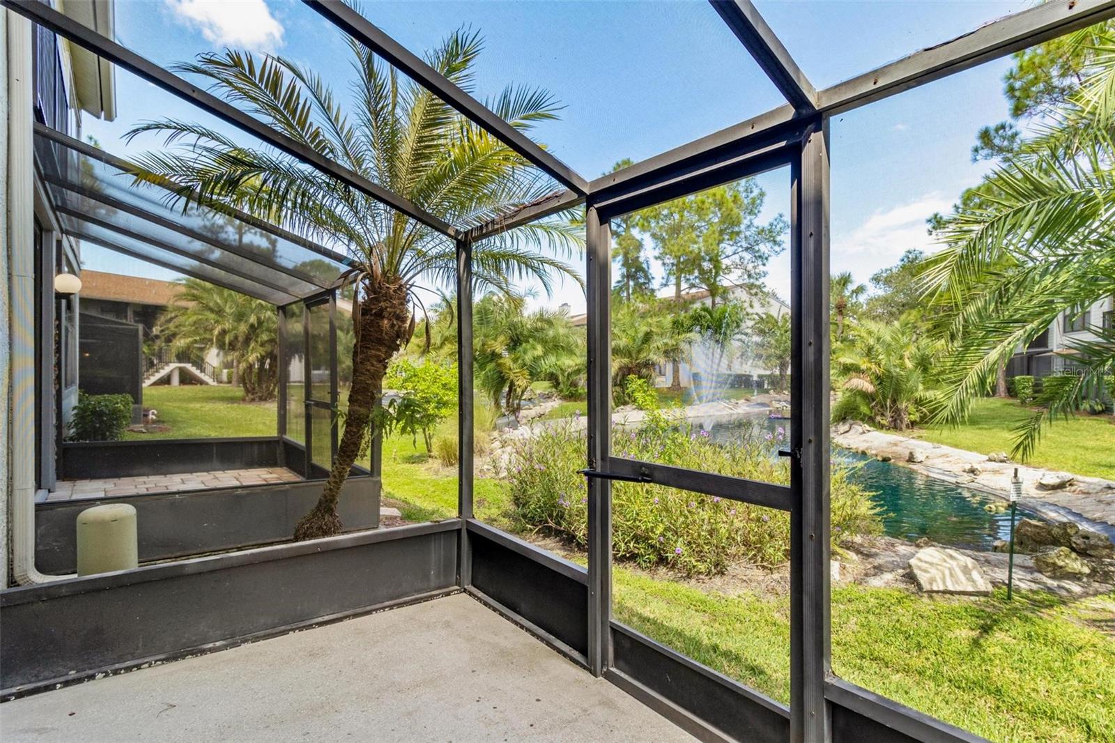 1998 BLUE HAWK CT #1614