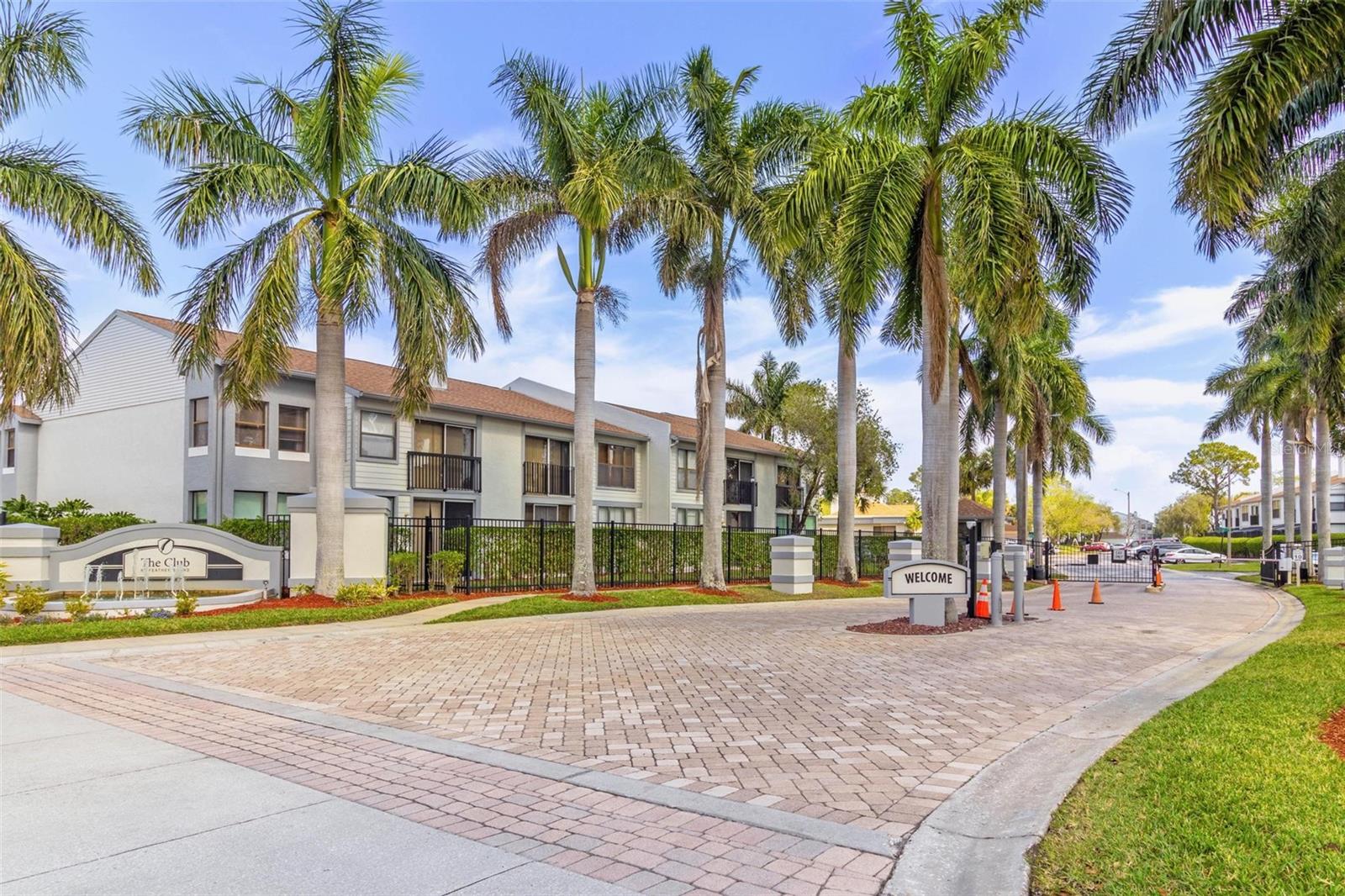 1998 BLUE HAWK CT #1614