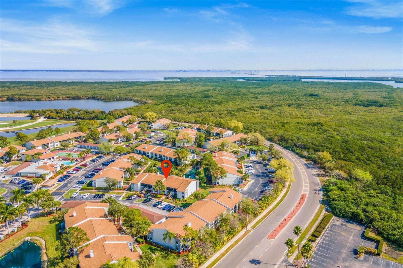 1998 BLUE HAWK CT #1614