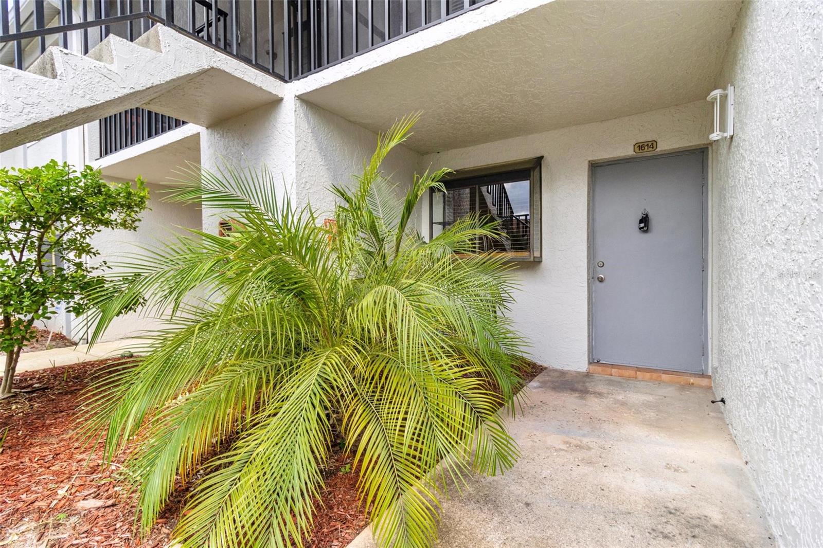 1998 BLUE HAWK CT #1614