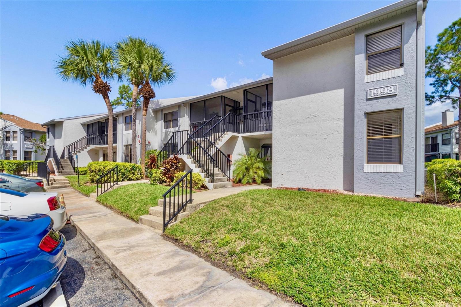 1998 BLUE HAWK CT #1614