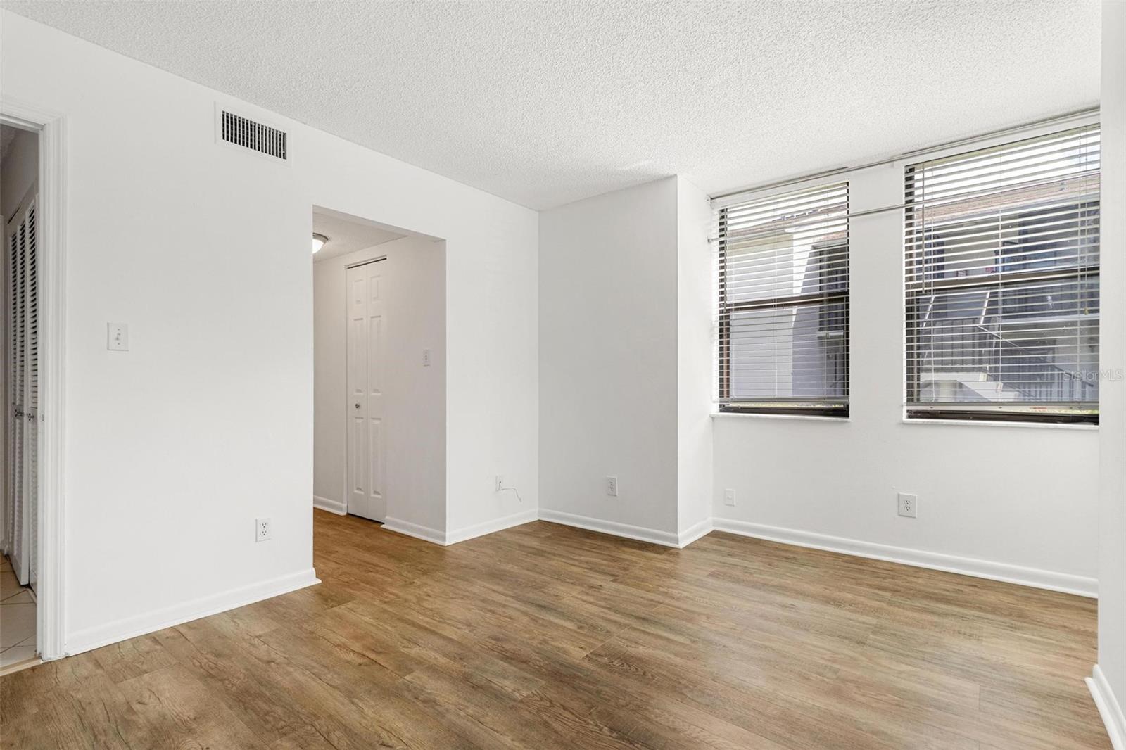 1998 BLUE HAWK CT #1614