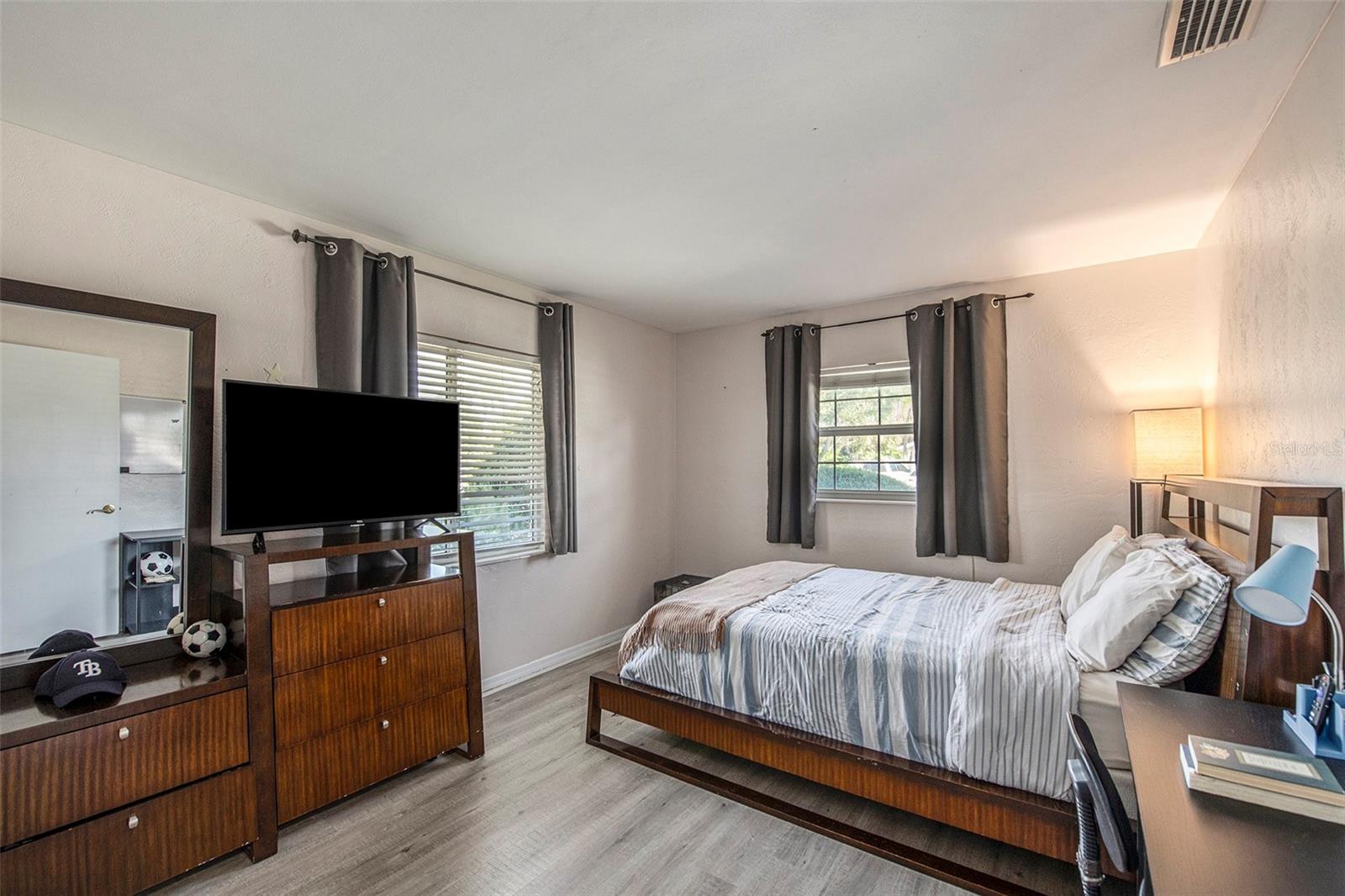 4499 BIRCH STREET NE