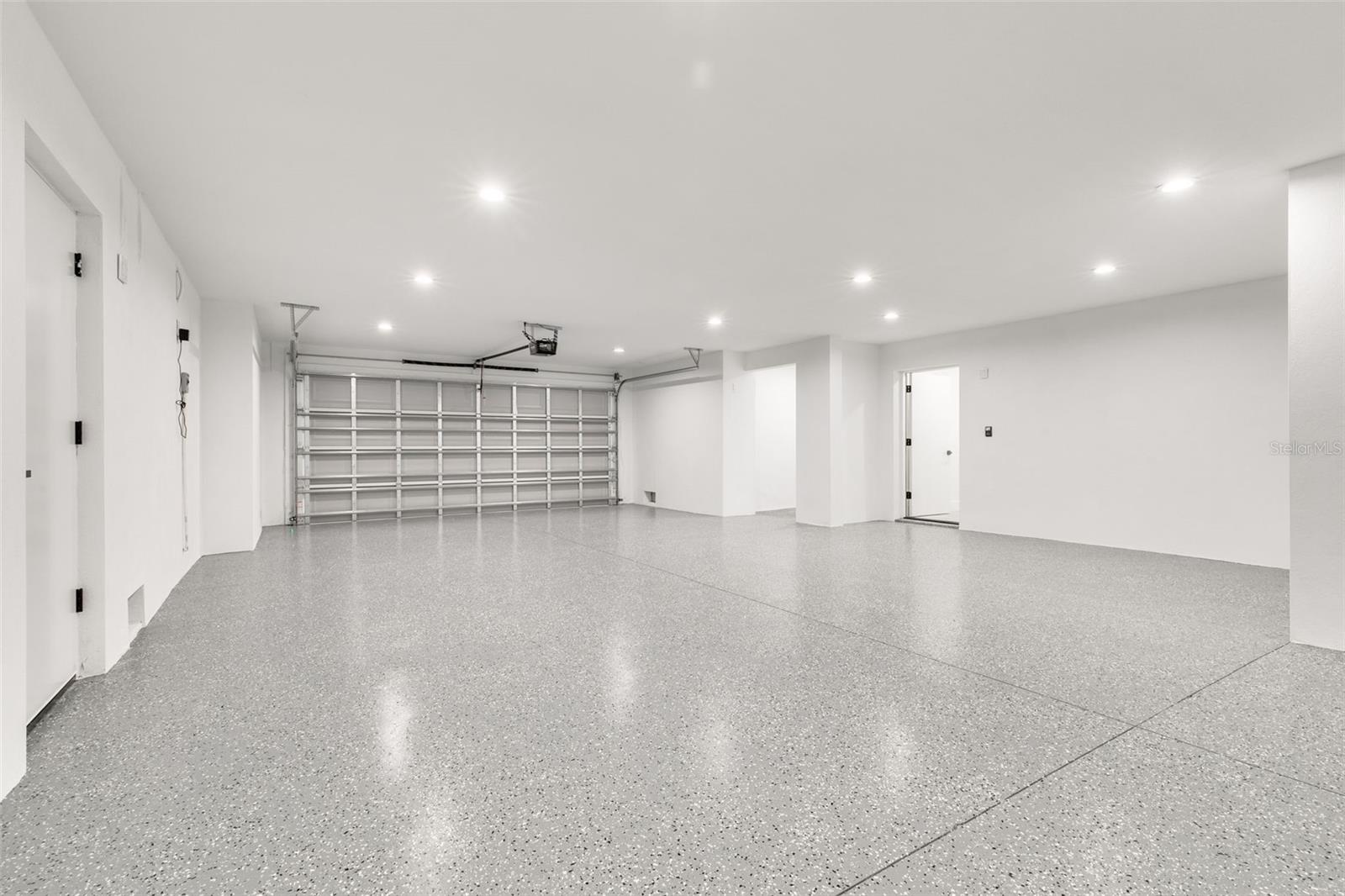 1711 MASSACHUSETTS AVE NE