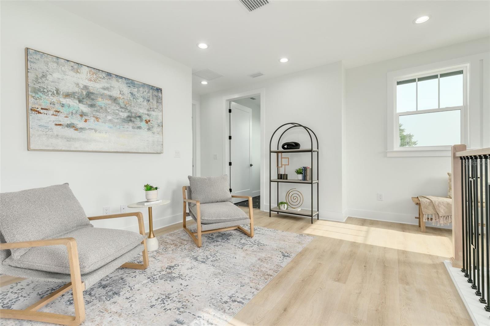 1711 MASSACHUSETTS AVE NE