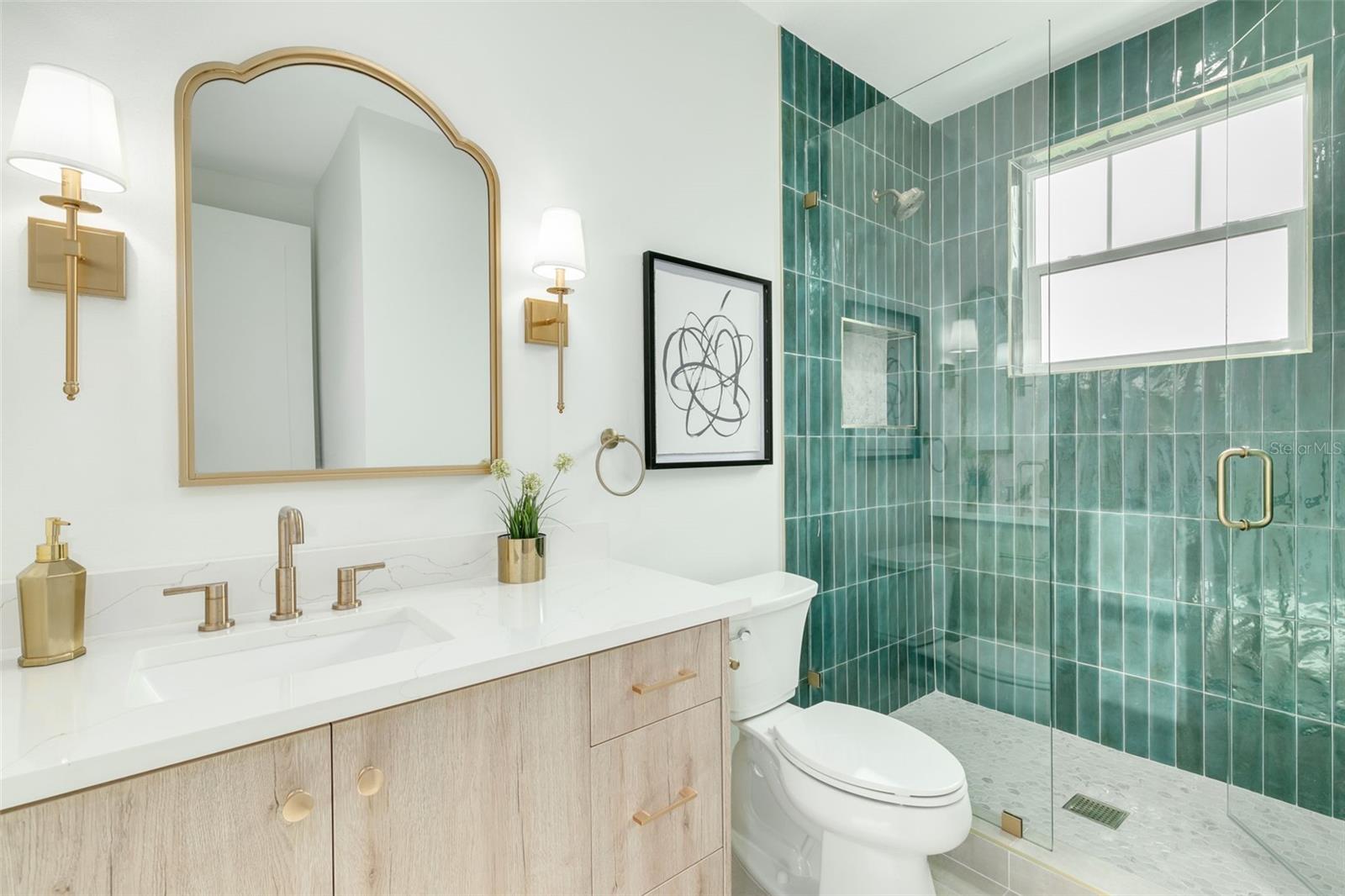 1711 MASSACHUSETTS AVE NE