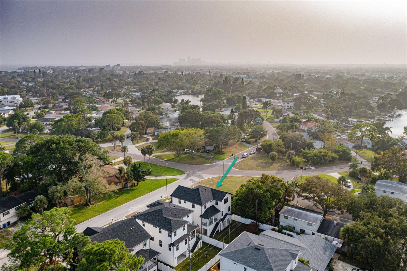 1711 MASSACHUSETTS AVE NE