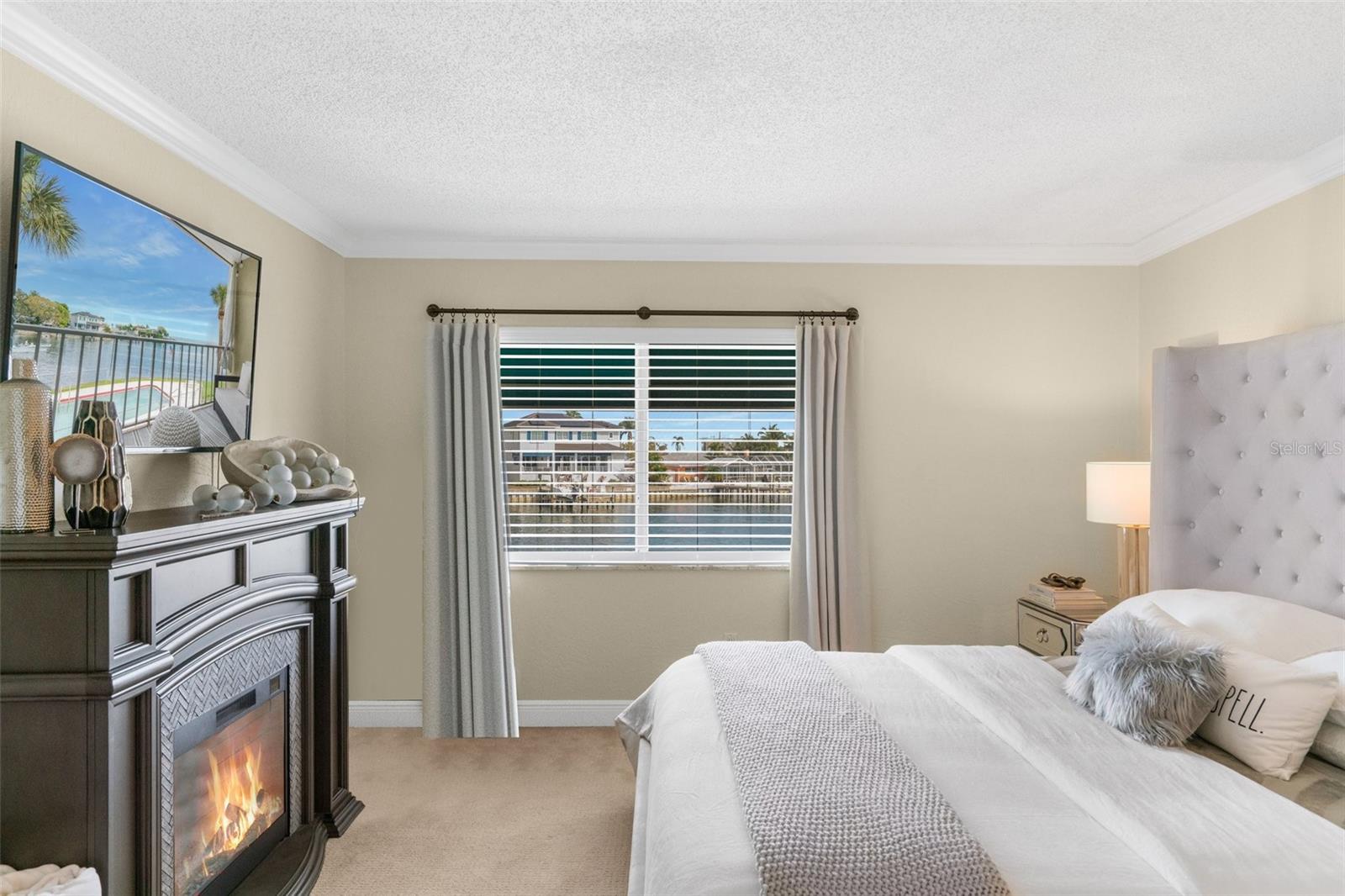 1361 SNELL ISLE BLVD NE #6