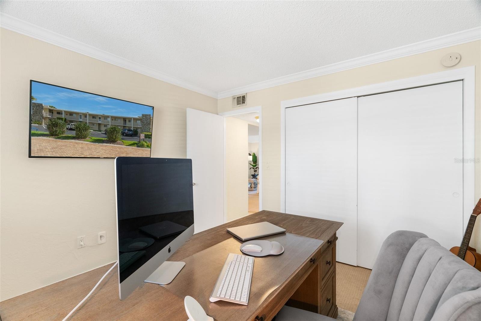 1361 SNELL ISLE BLVD NE #6