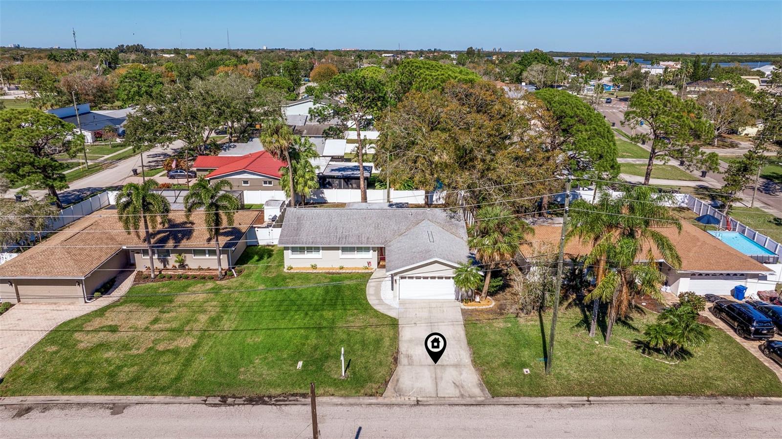 1545 N DAKOTA AVE NE