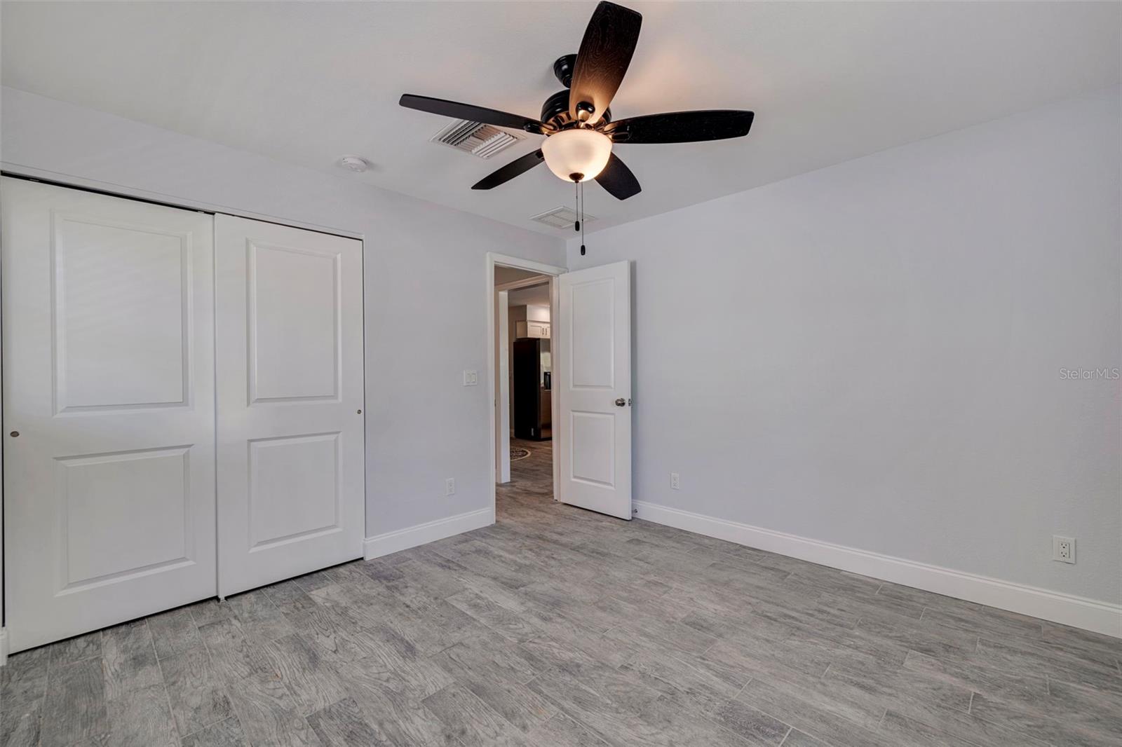 1932 NEW HAMPSHIRE AVE NE