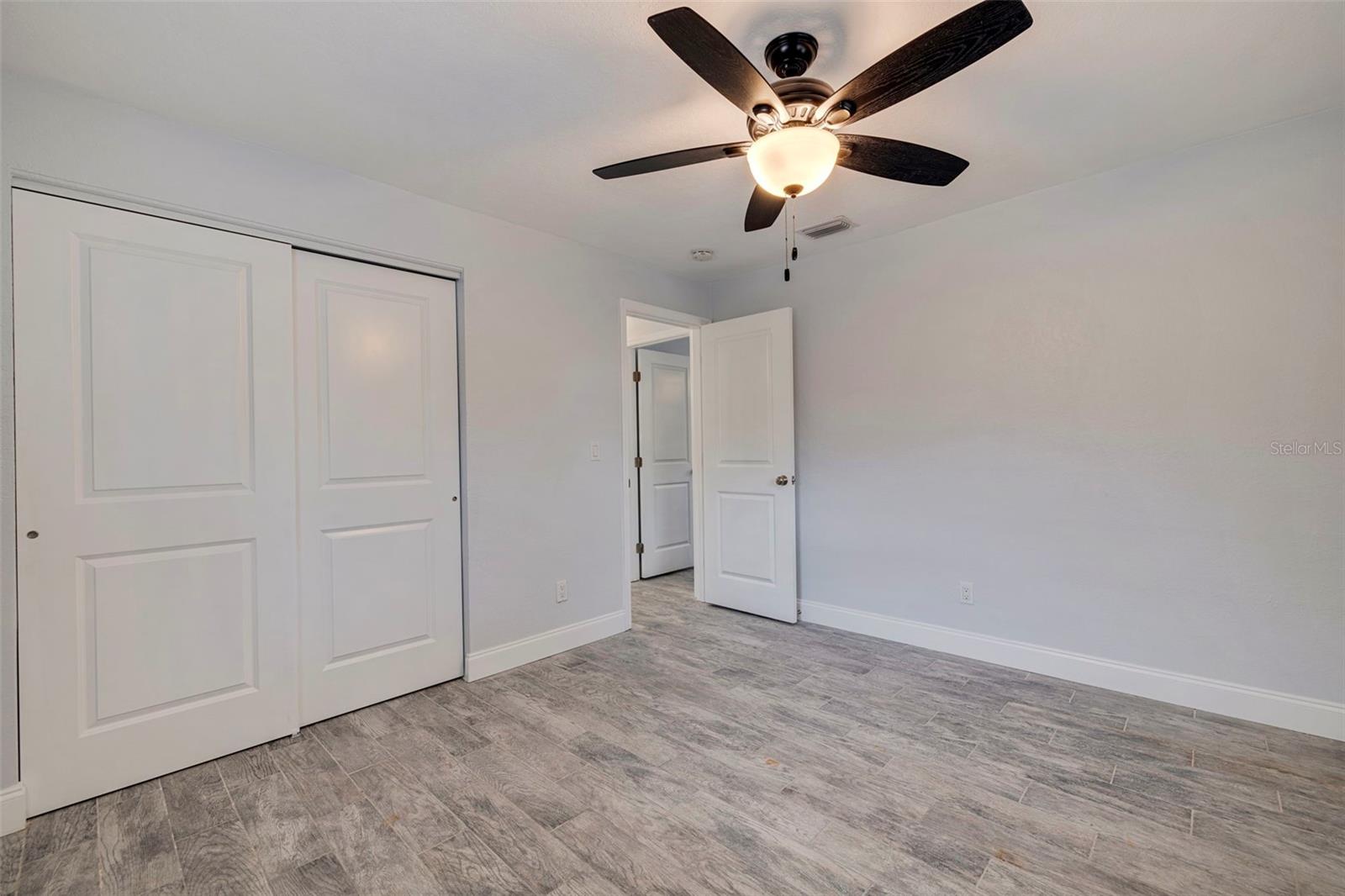 1932 NEW HAMPSHIRE AVE NE