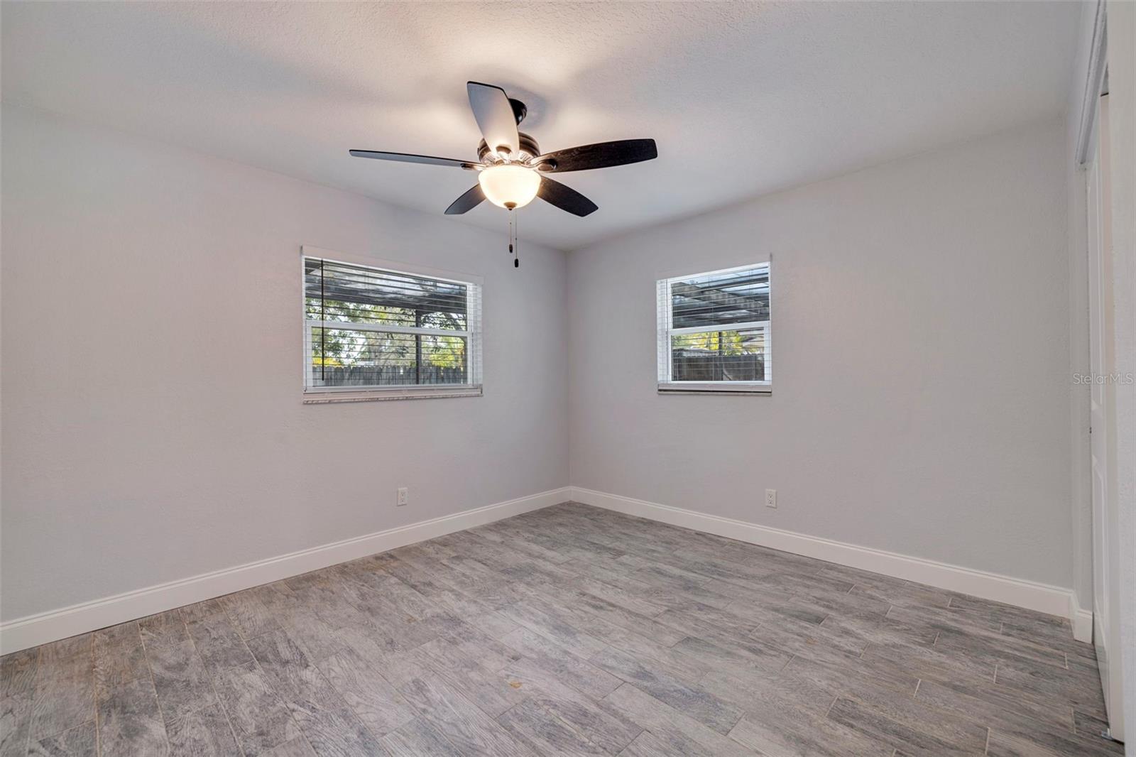 1932 NEW HAMPSHIRE AVE NE