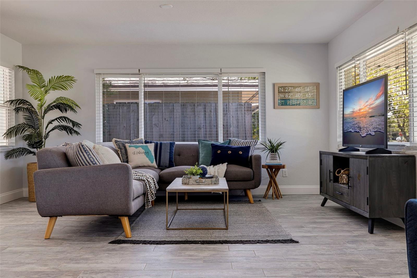 1932 NEW HAMPSHIRE AVE NE