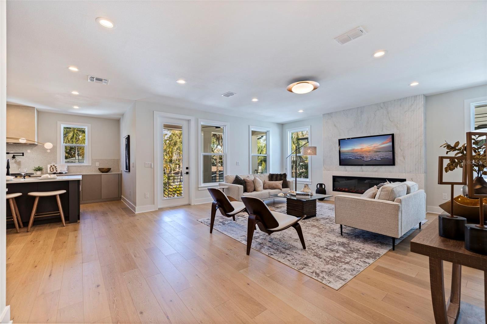 1735 MASSACHUSETTS AVE NE