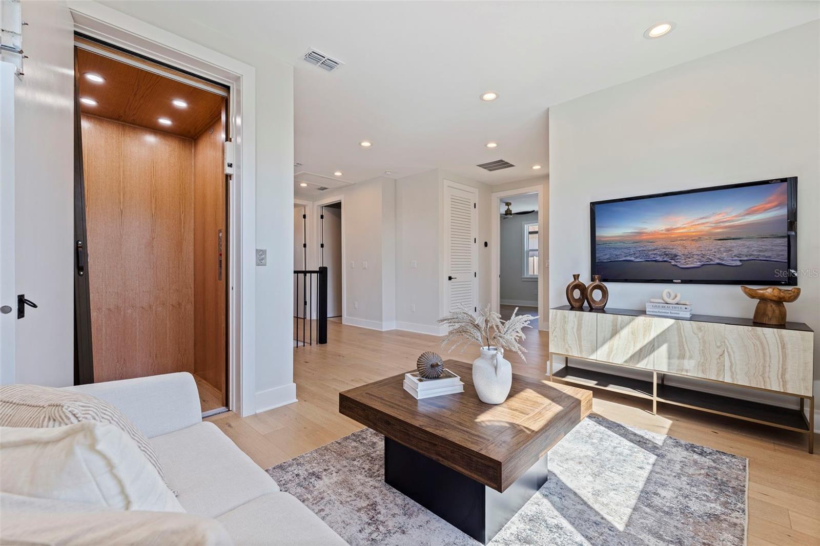 1735 MASSACHUSETTS AVE NE