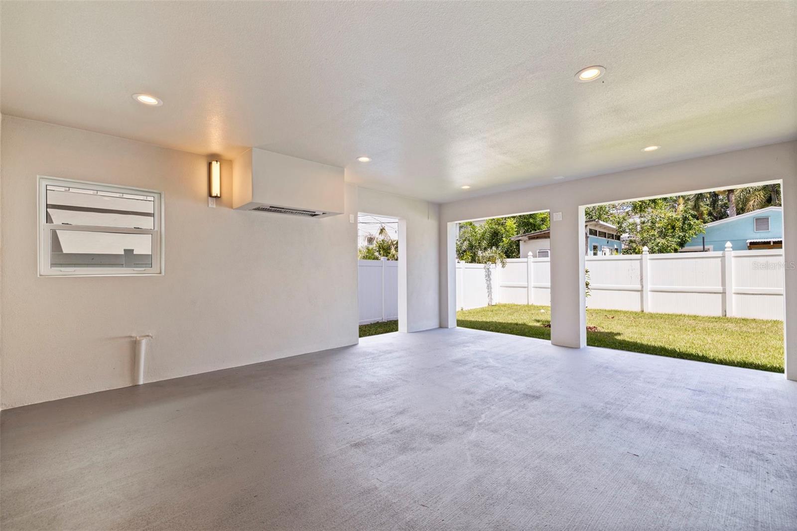 1735 MASSACHUSETTS AVE NE