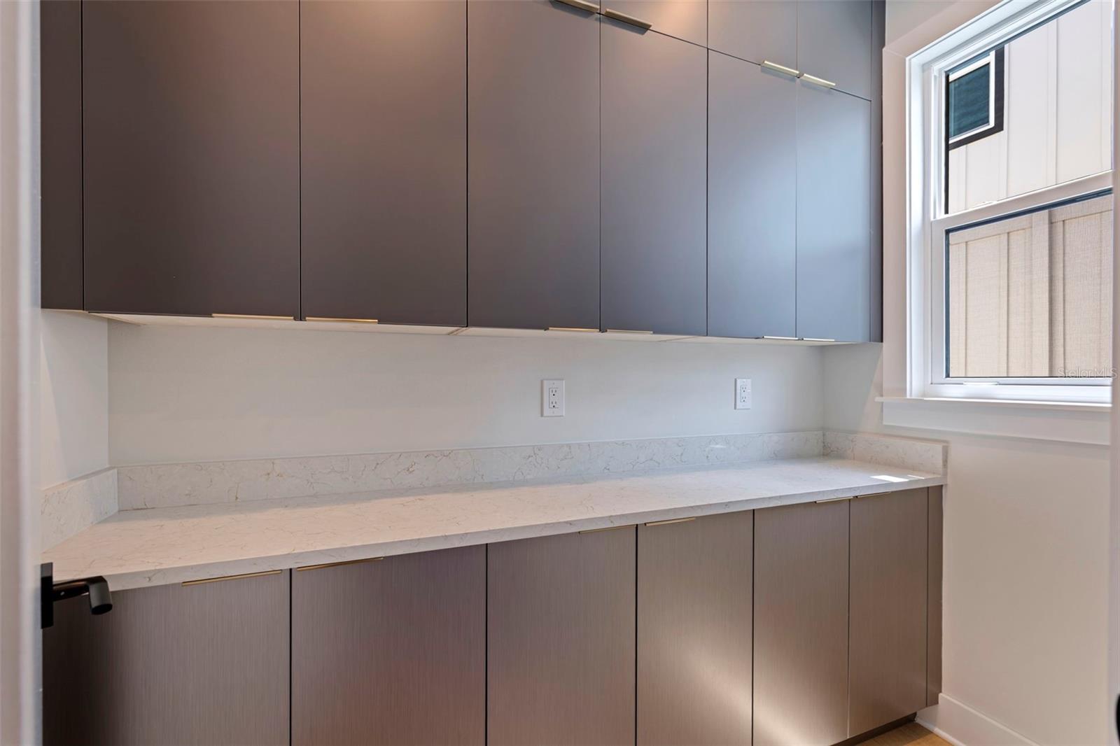 1735 MASSACHUSETTS AVE NE