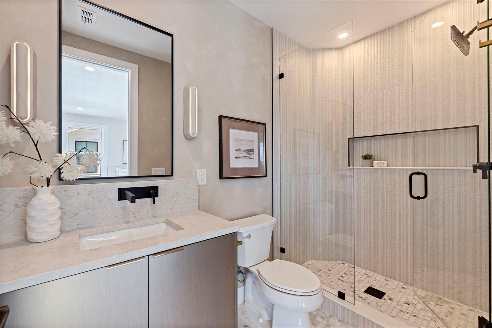 1735 MASSACHUSETTS AVE NE