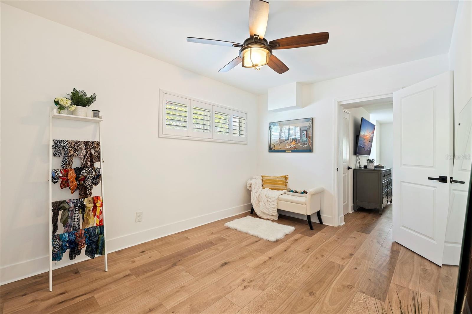 4134 HUNTINGTON ST NE