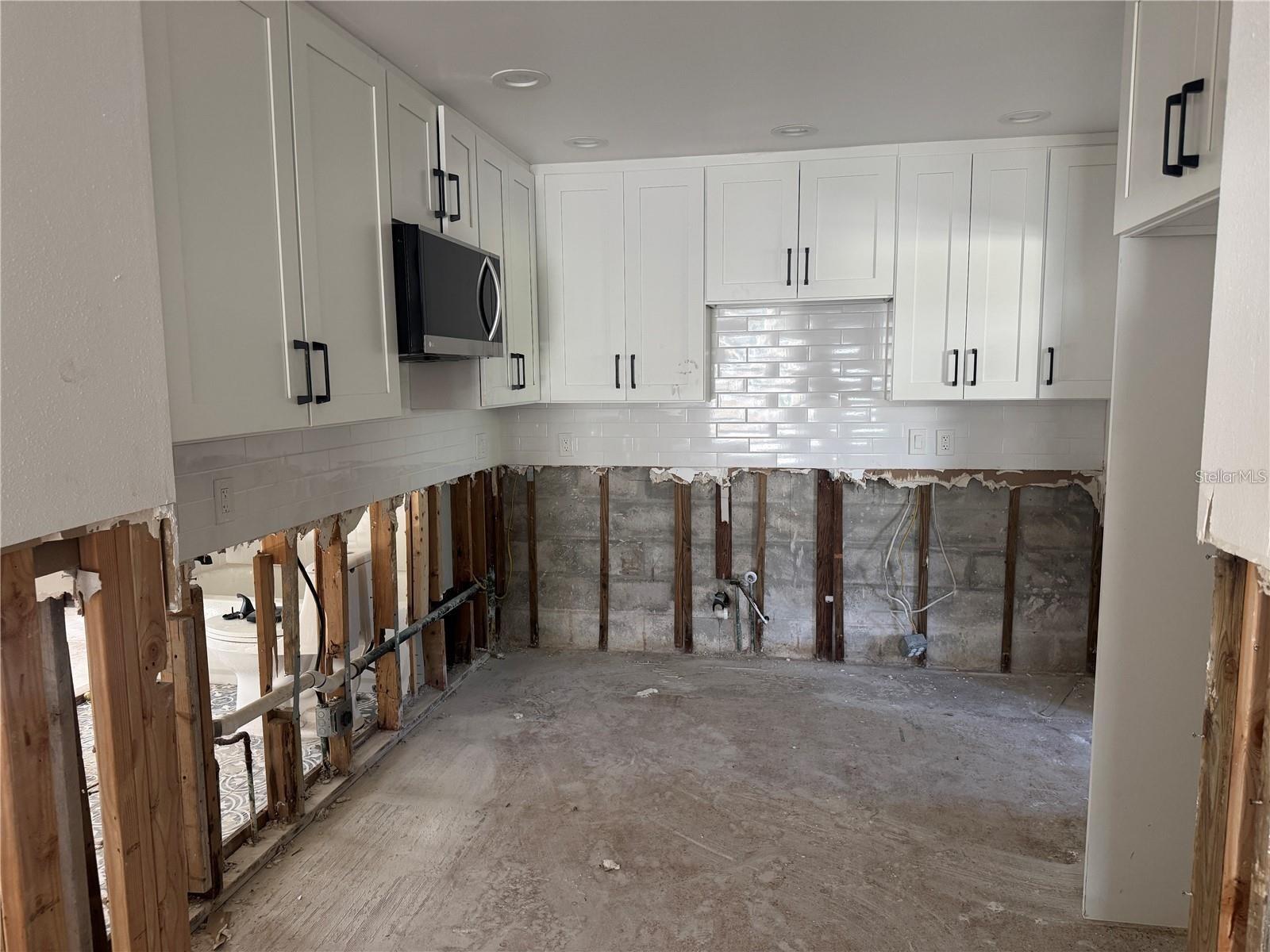 4134 HUNTINGTON ST NE