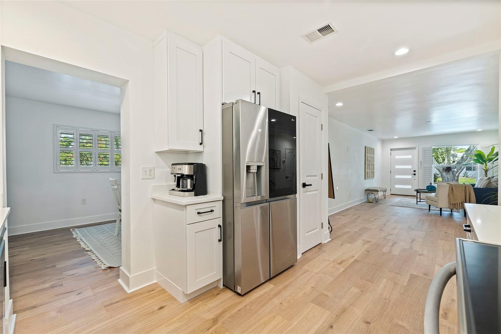 4134 HUNTINGTON ST NE