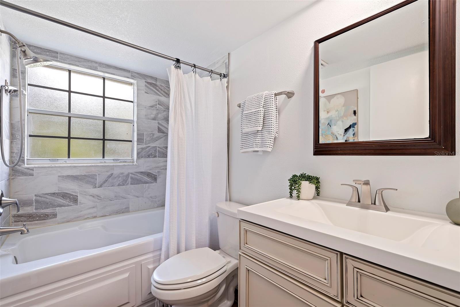 1291 N MCMULLEN BOOTH RD #0