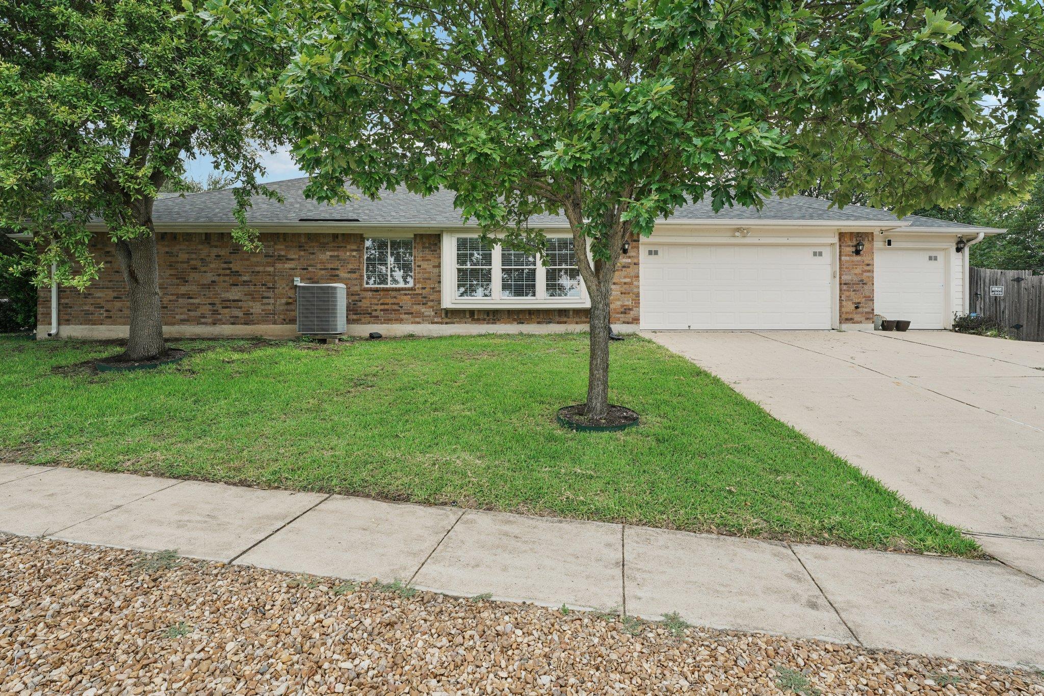 10700 Harley Ave
