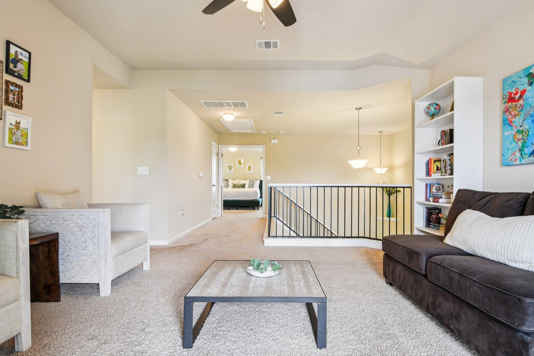 125 Checkerspot CT