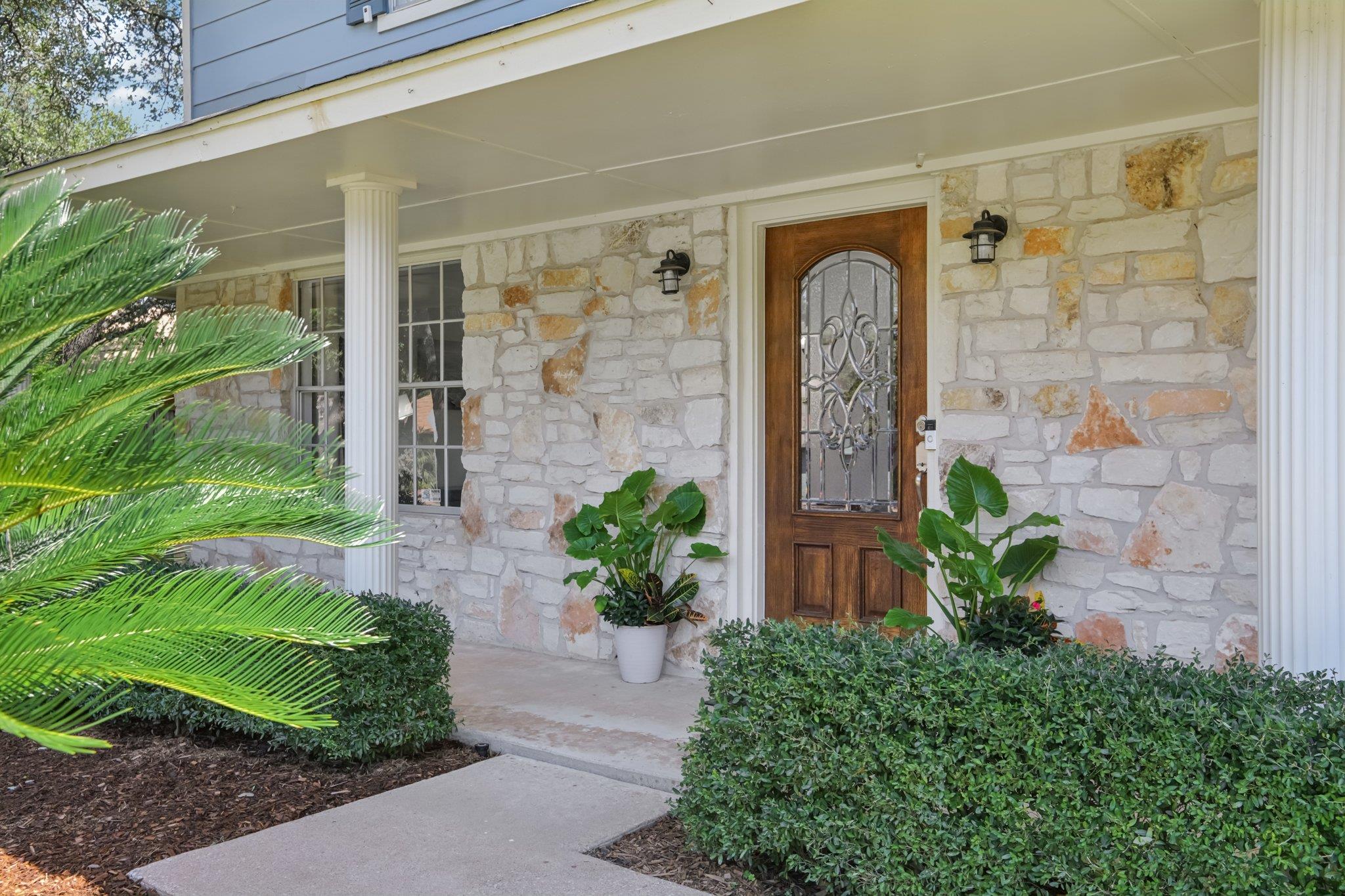 4107 Adelphi LN