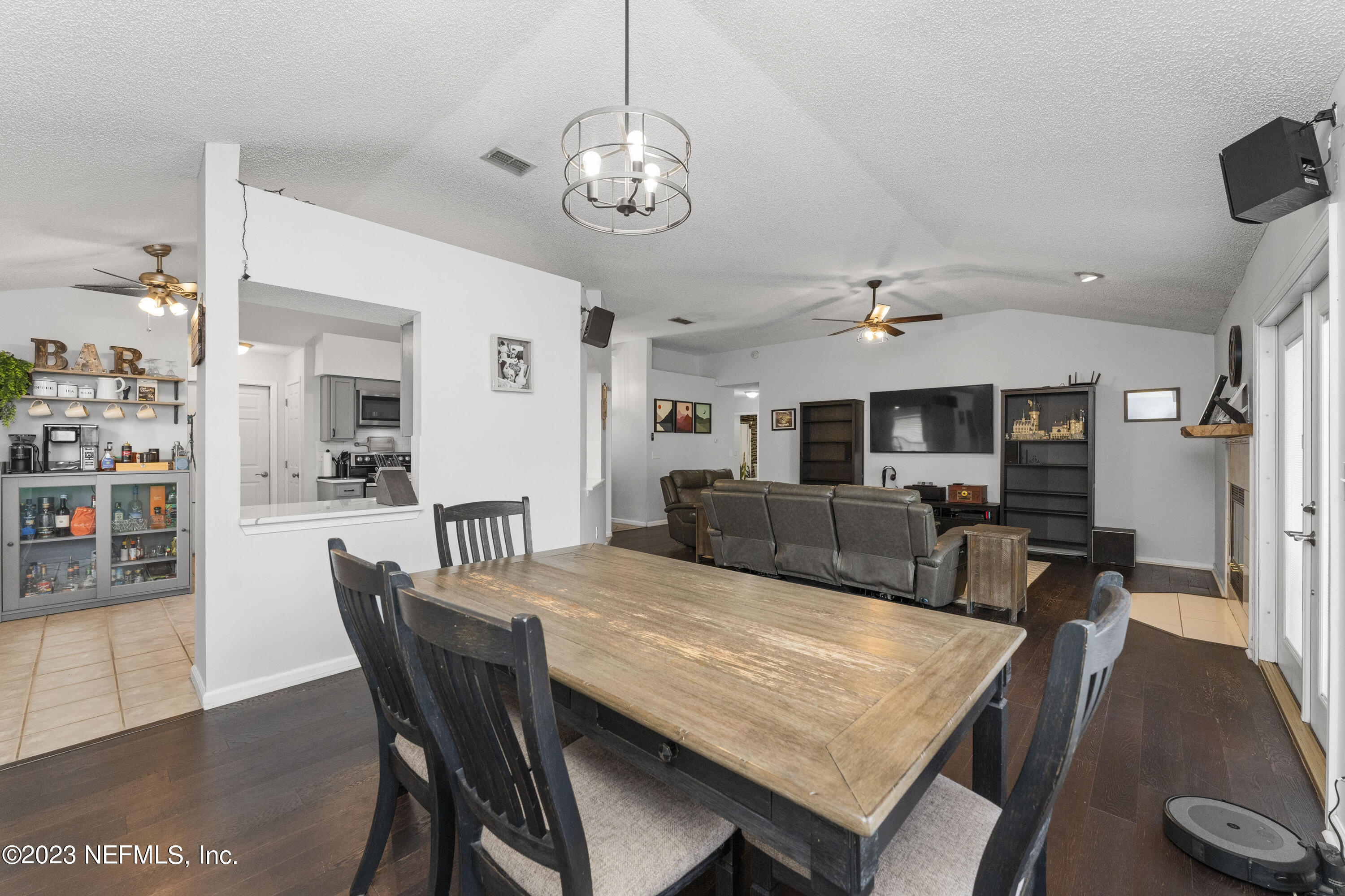 9013 BRIDGECREEK Drive