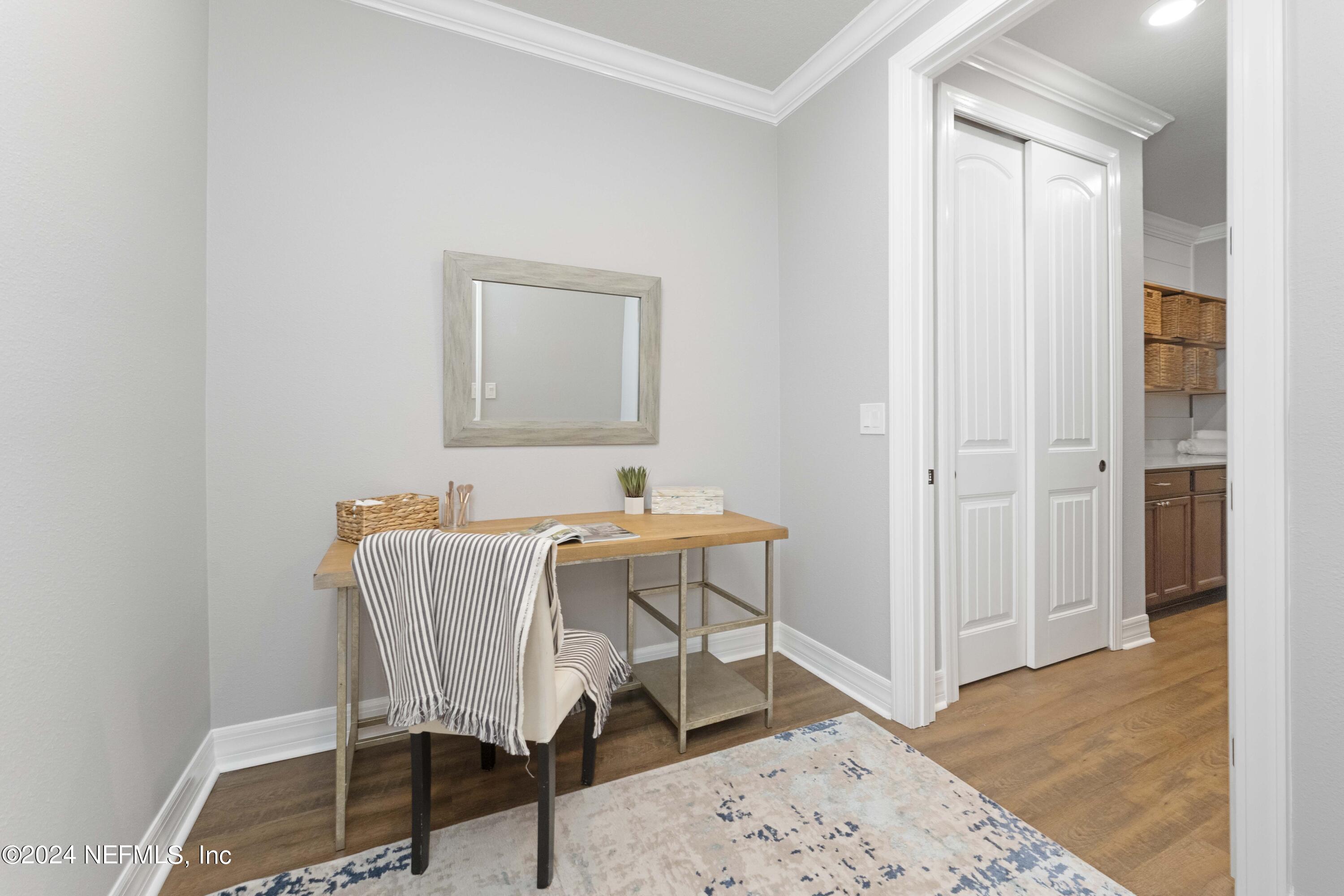 58 GRAY OWL Point
