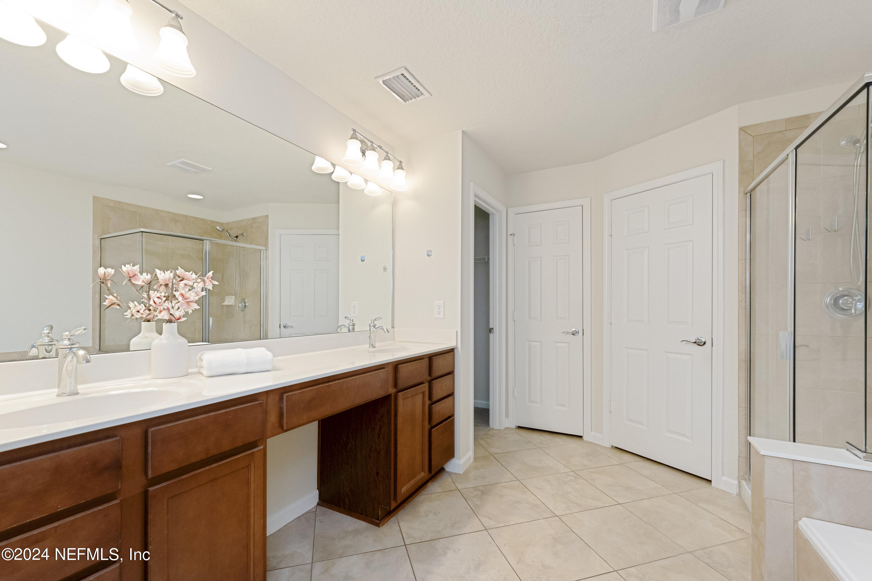 13407 ISLA VISTA Drive
