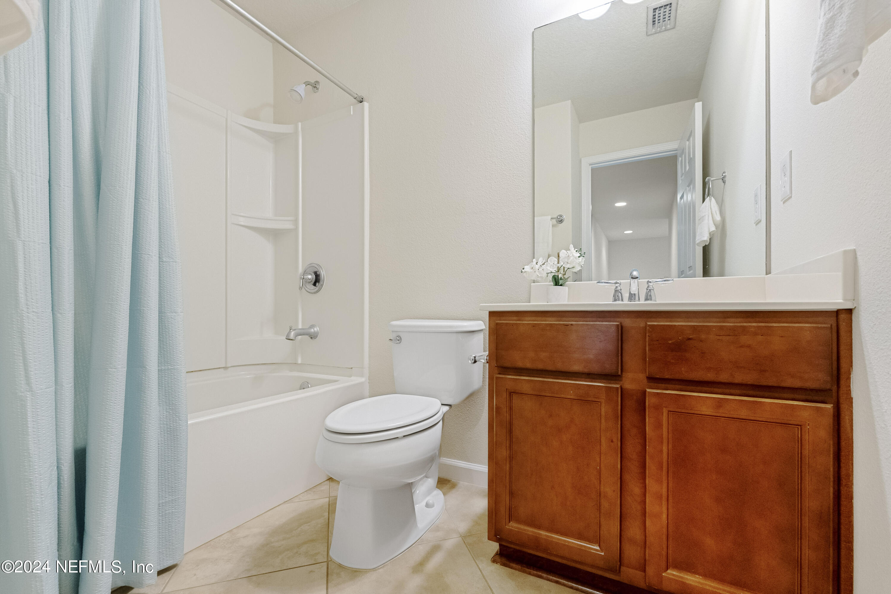13407 ISLA VISTA Drive