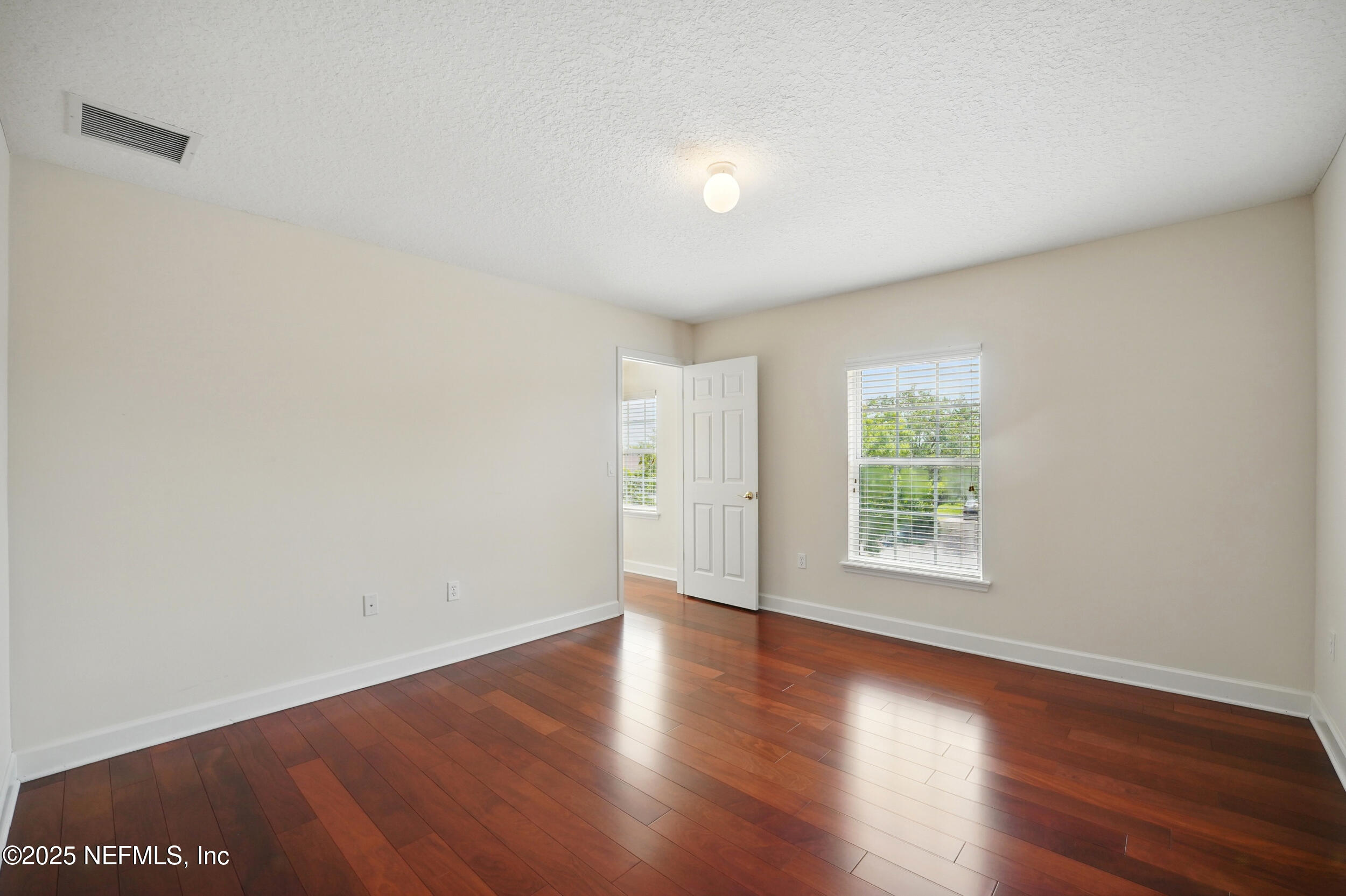 5279 CATTLE CROSSING Way