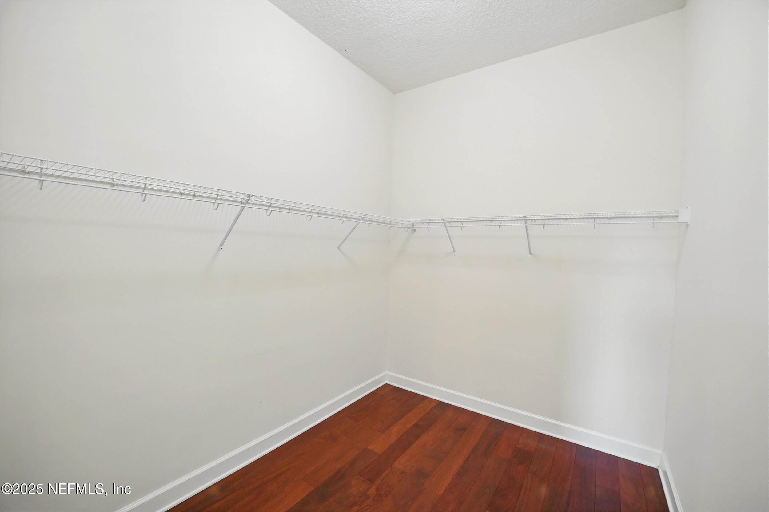 5279 CATTLE CROSSING Way