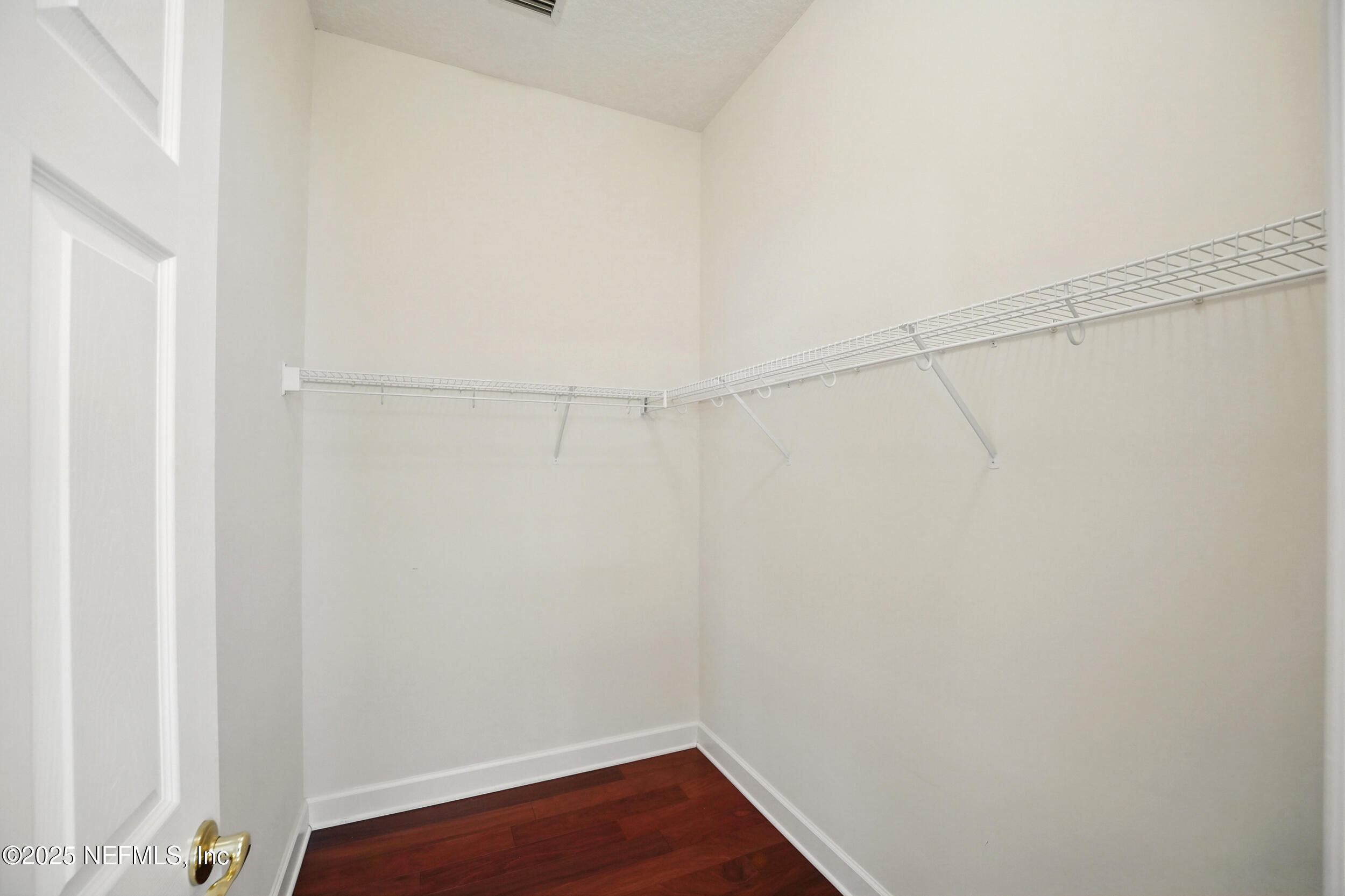 5279 CATTLE CROSSING Way