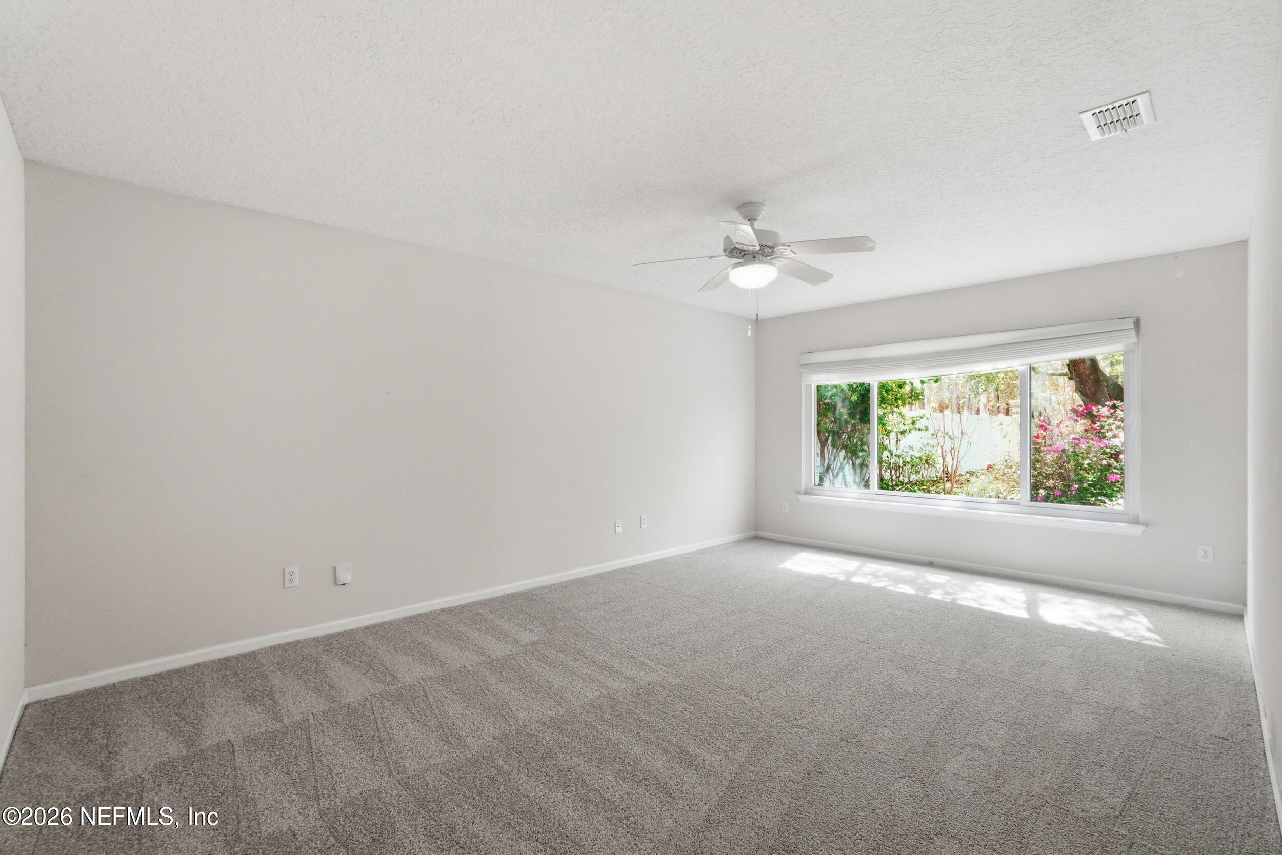 3933 VICTORIA LAKES Drive S