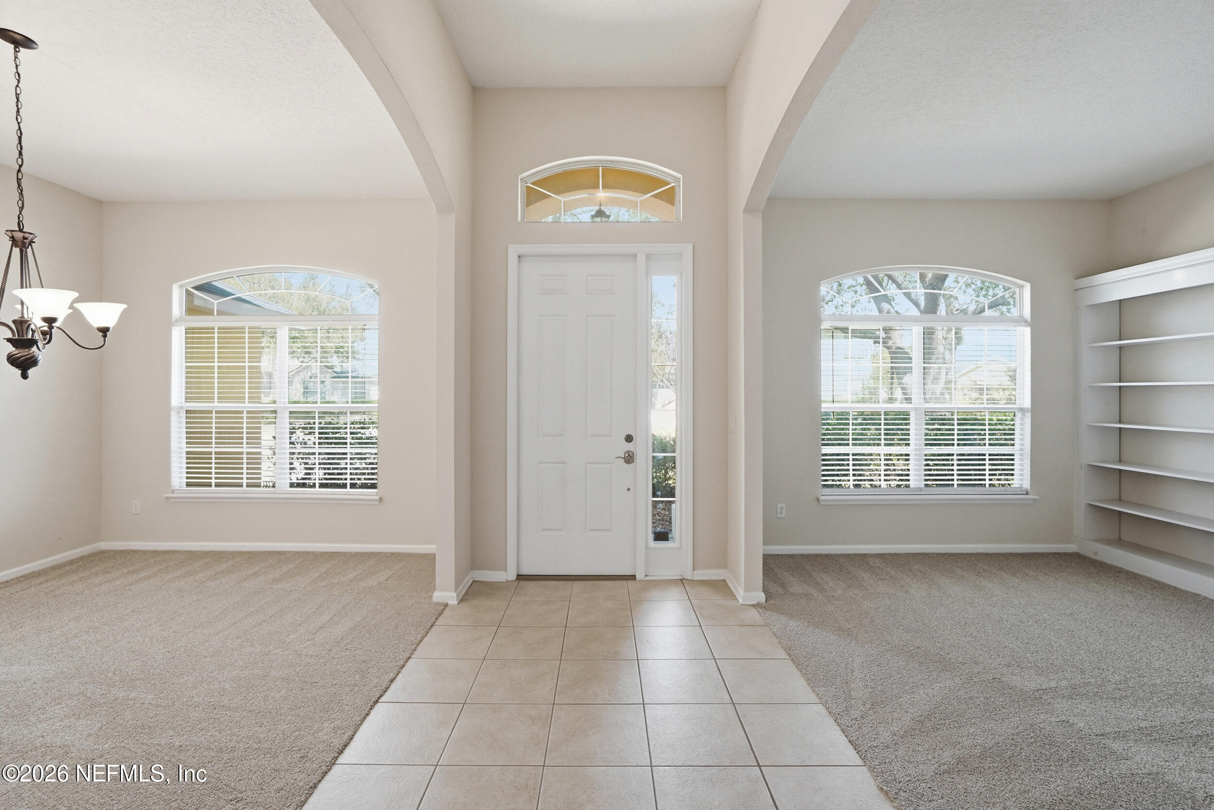 3933 VICTORIA LAKES Drive S