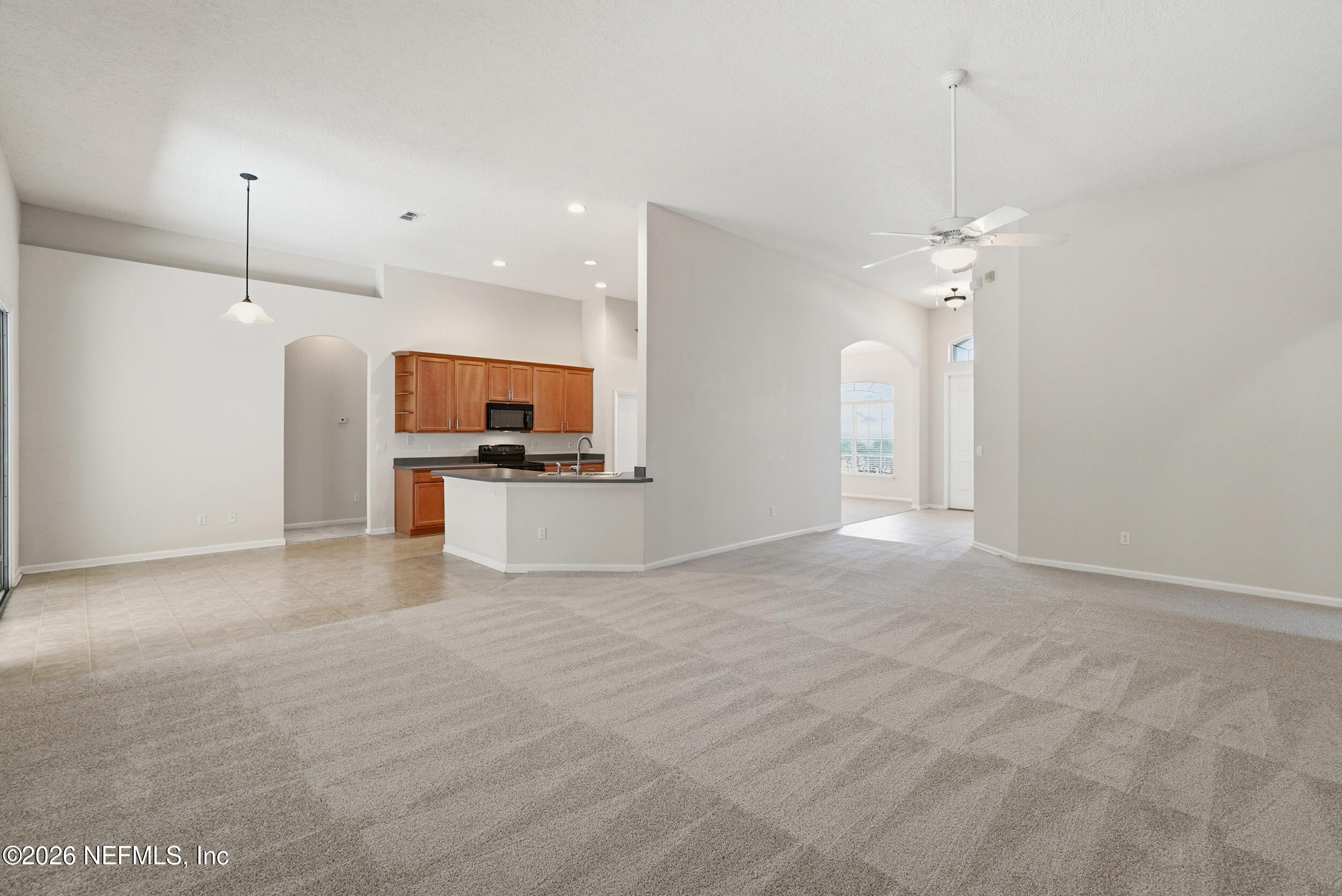 3933 VICTORIA LAKES Drive S