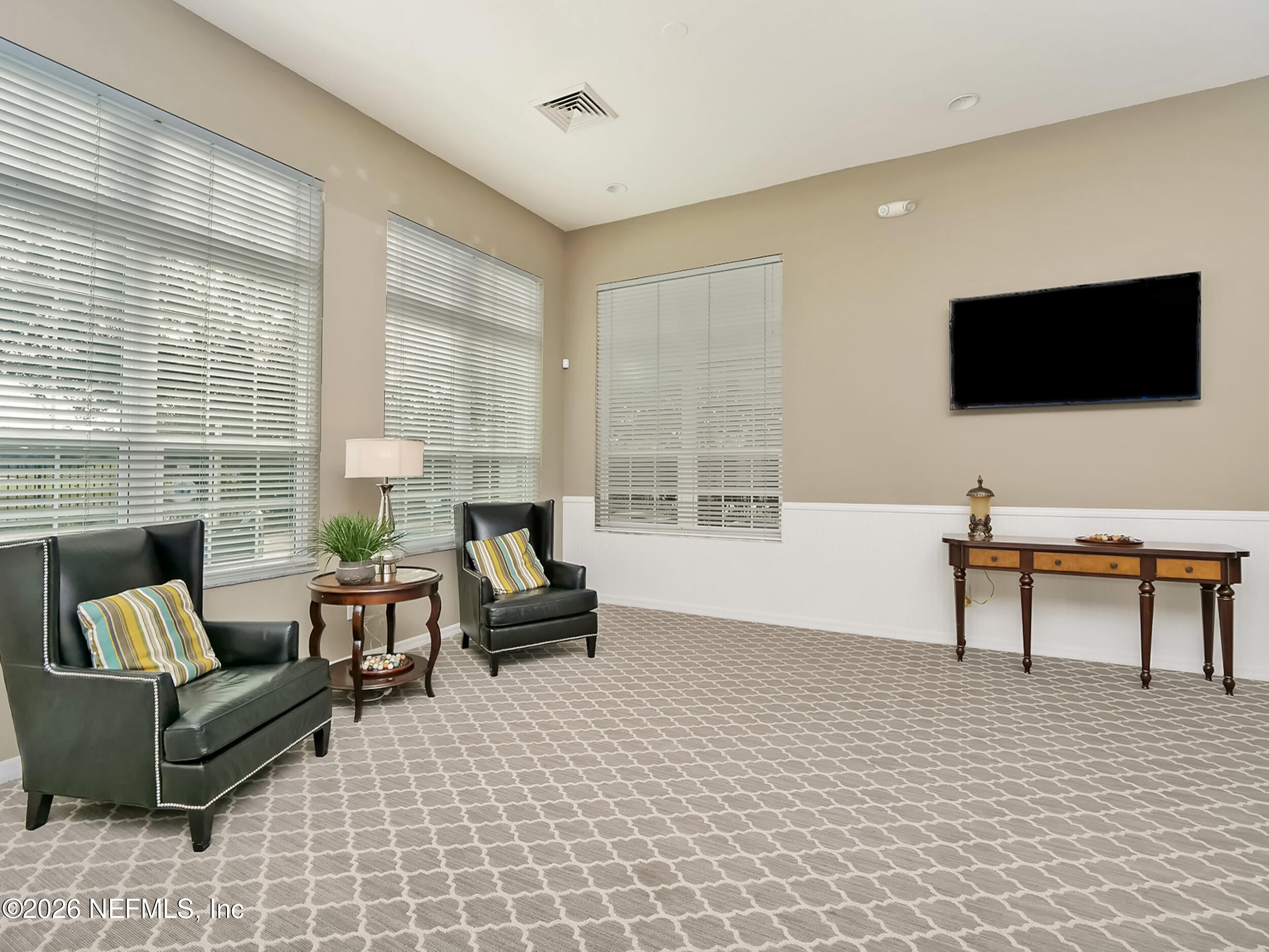 13703 N RICHMOND PARK Drive N 2109