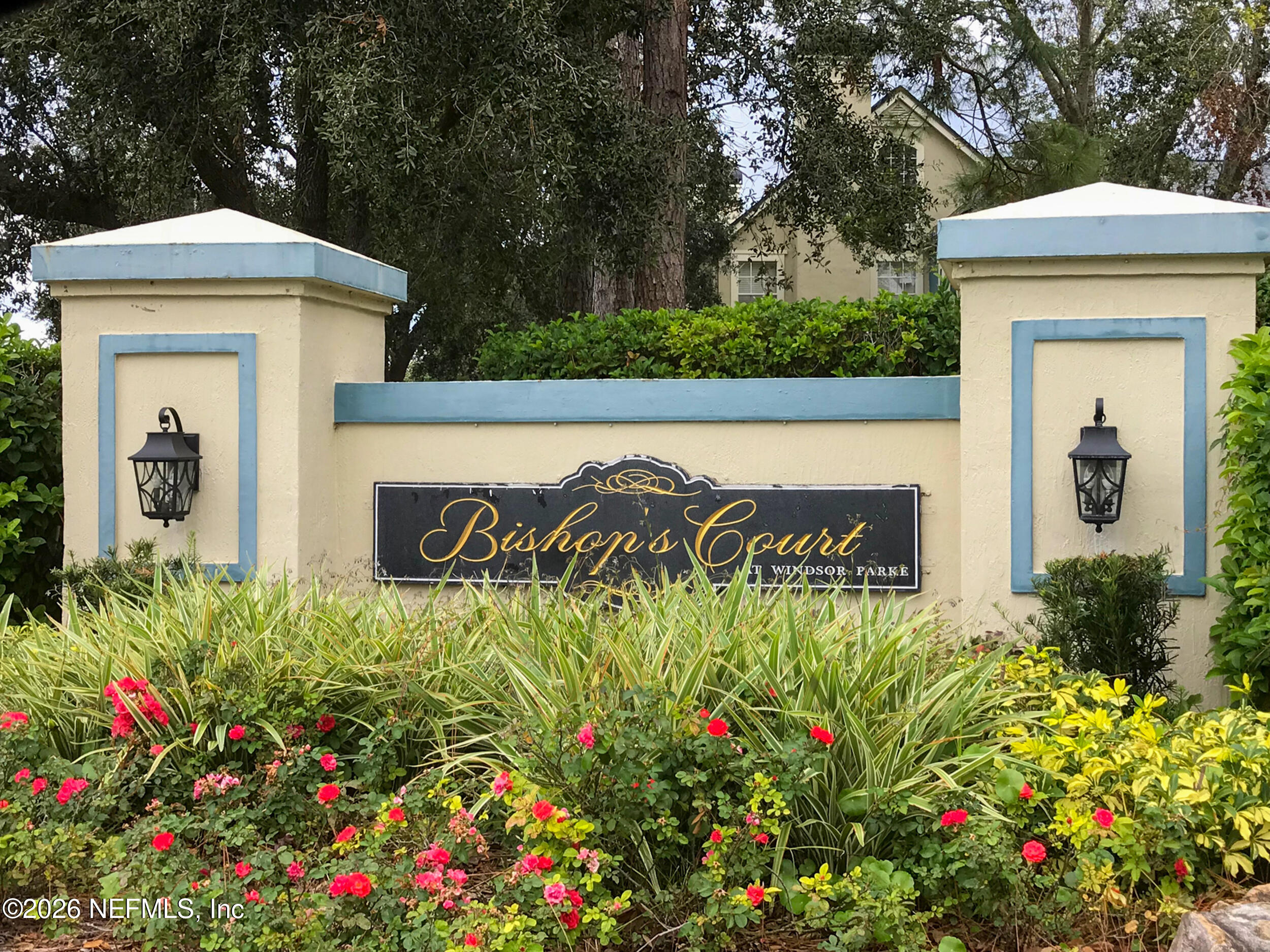 13703 N RICHMOND PARK Drive N 2109