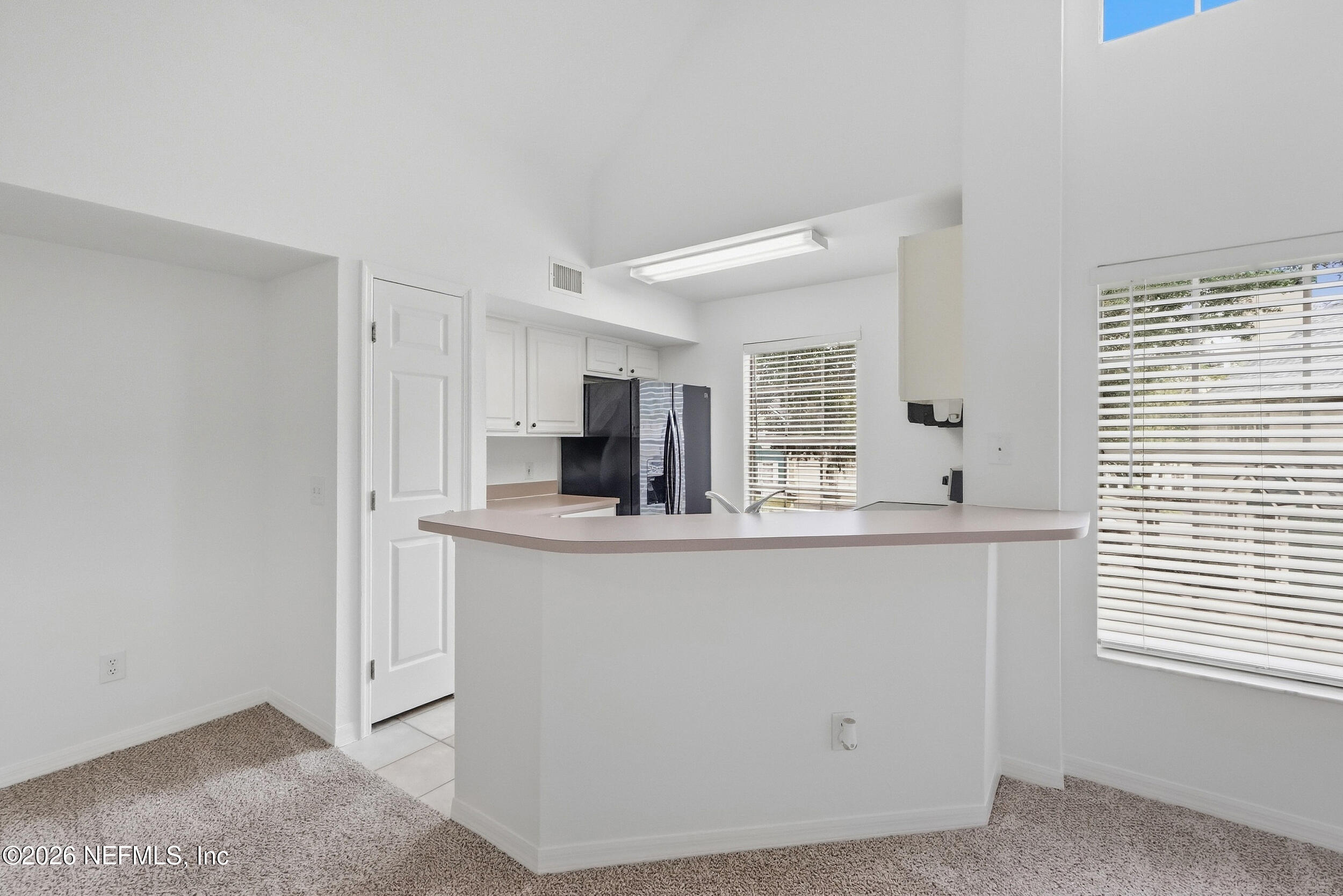 13703 N RICHMOND PARK Drive N 2109