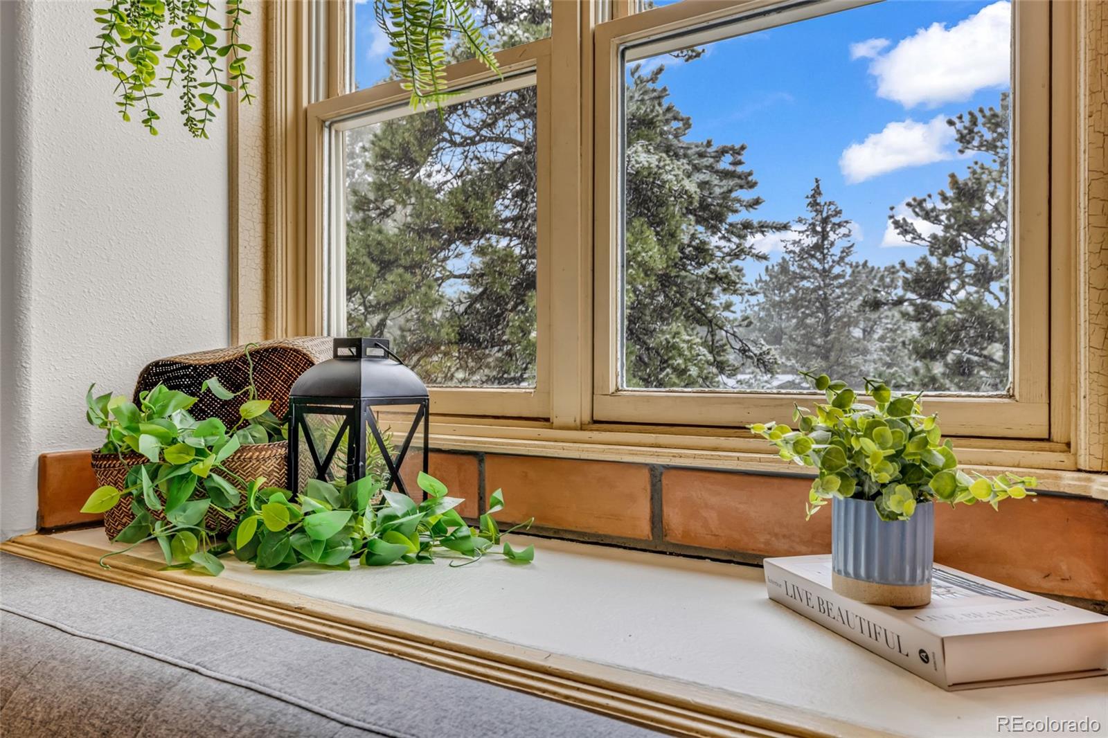 4771 S Breakaway Trail