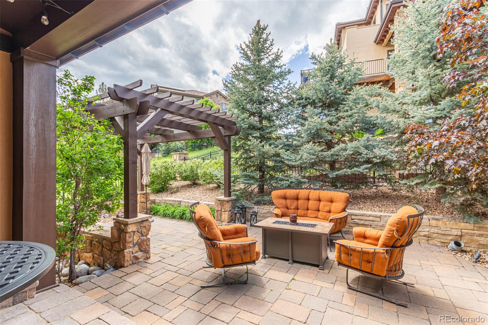 14921 W Warren Avenue