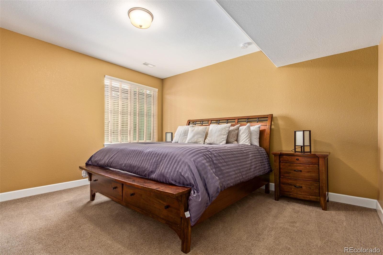 14921 W Warren Avenue