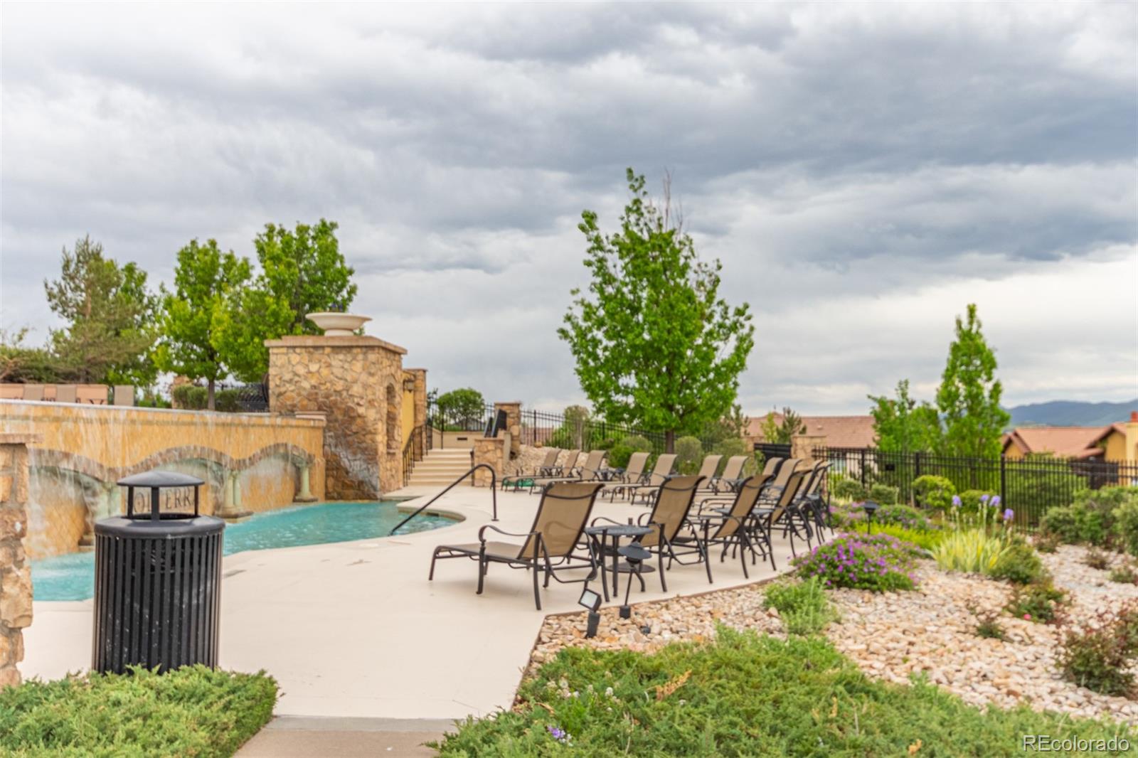 14921 W Warren Avenue